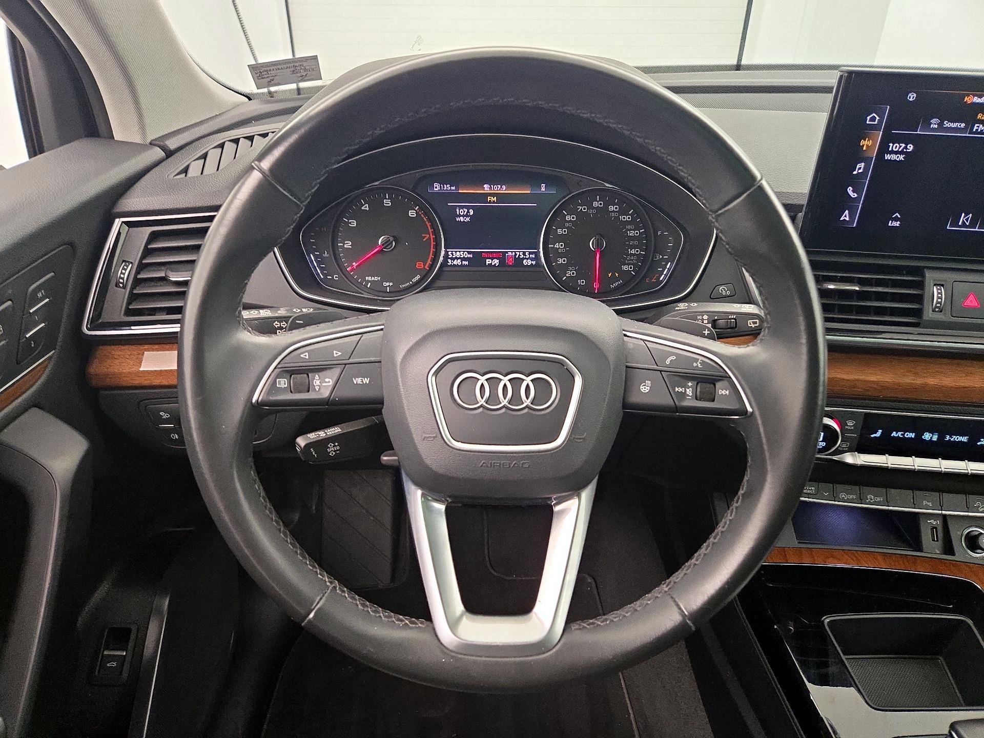 Thumbnail: 2022 Audi Q5 - 10