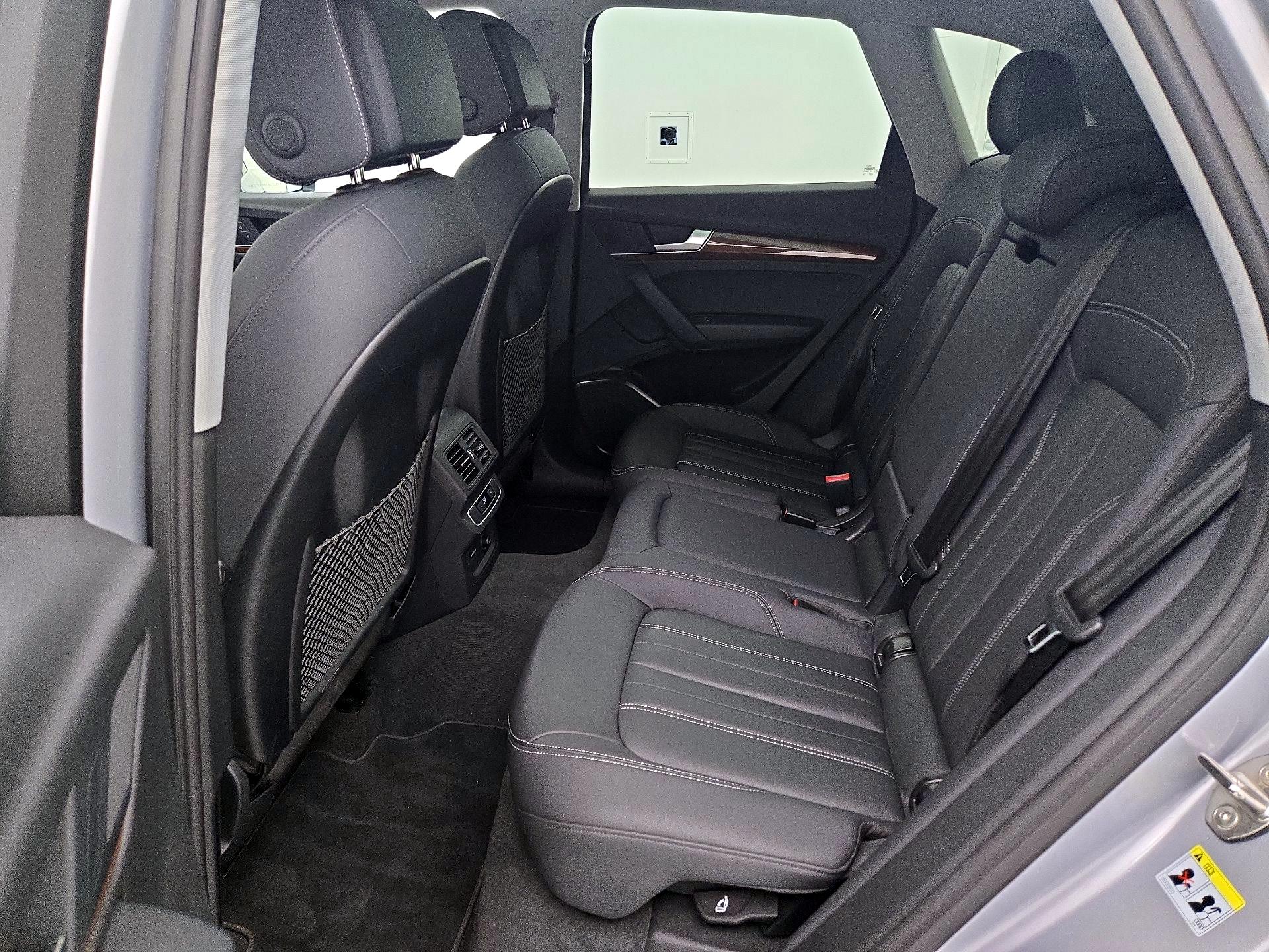 Thumbnail: 2022 Audi Q5 - 20