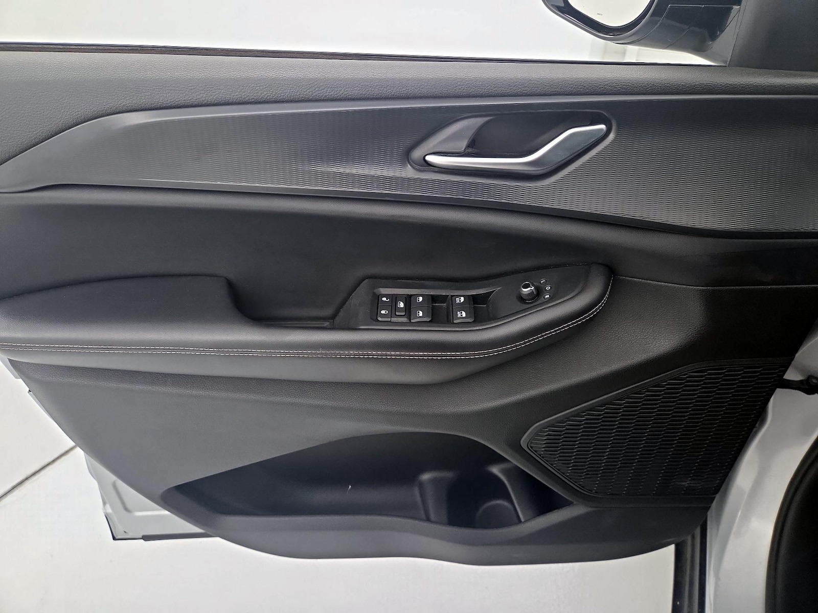 2023 Jeep Grand Cherokee Altitude - Photo 13