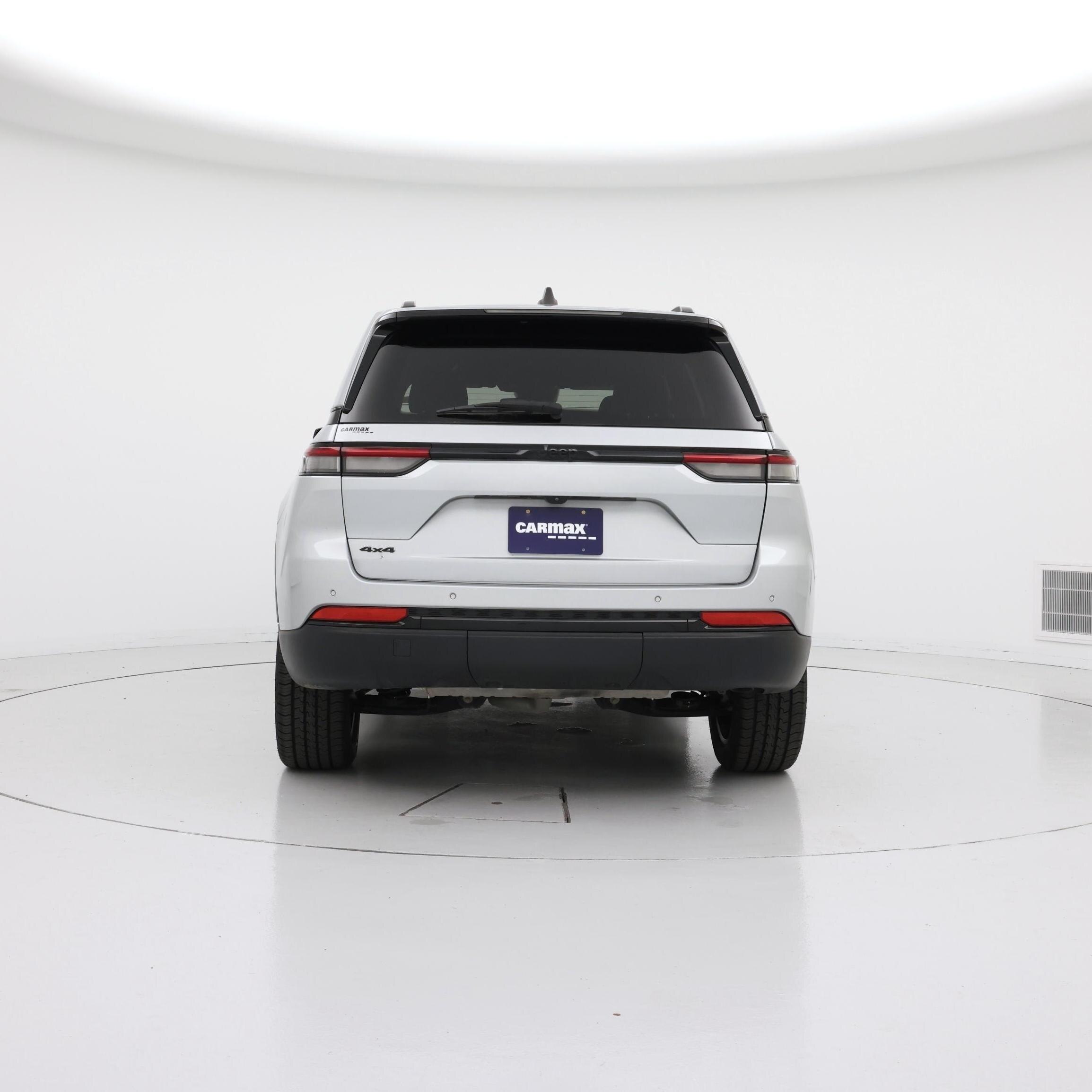 Thumbnail: 2023 Jeep Grand Cherokee - 6