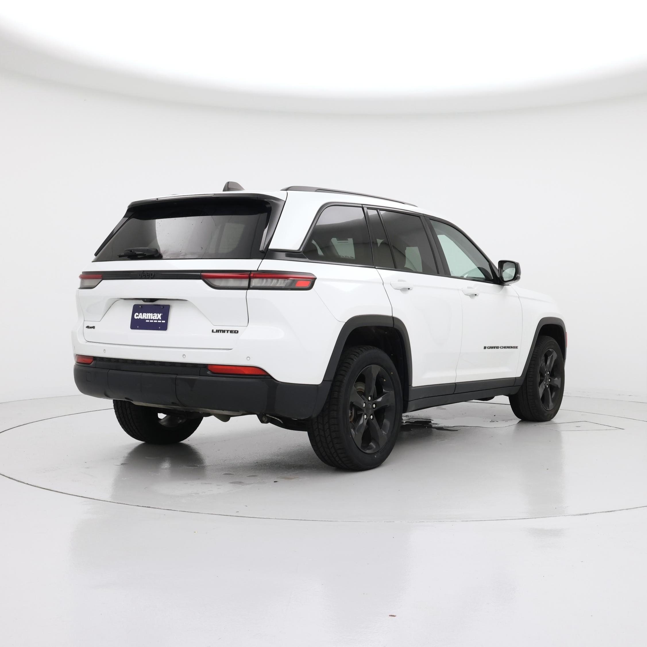 Thumbnail: 2023 Jeep Grand Cherokee - 8