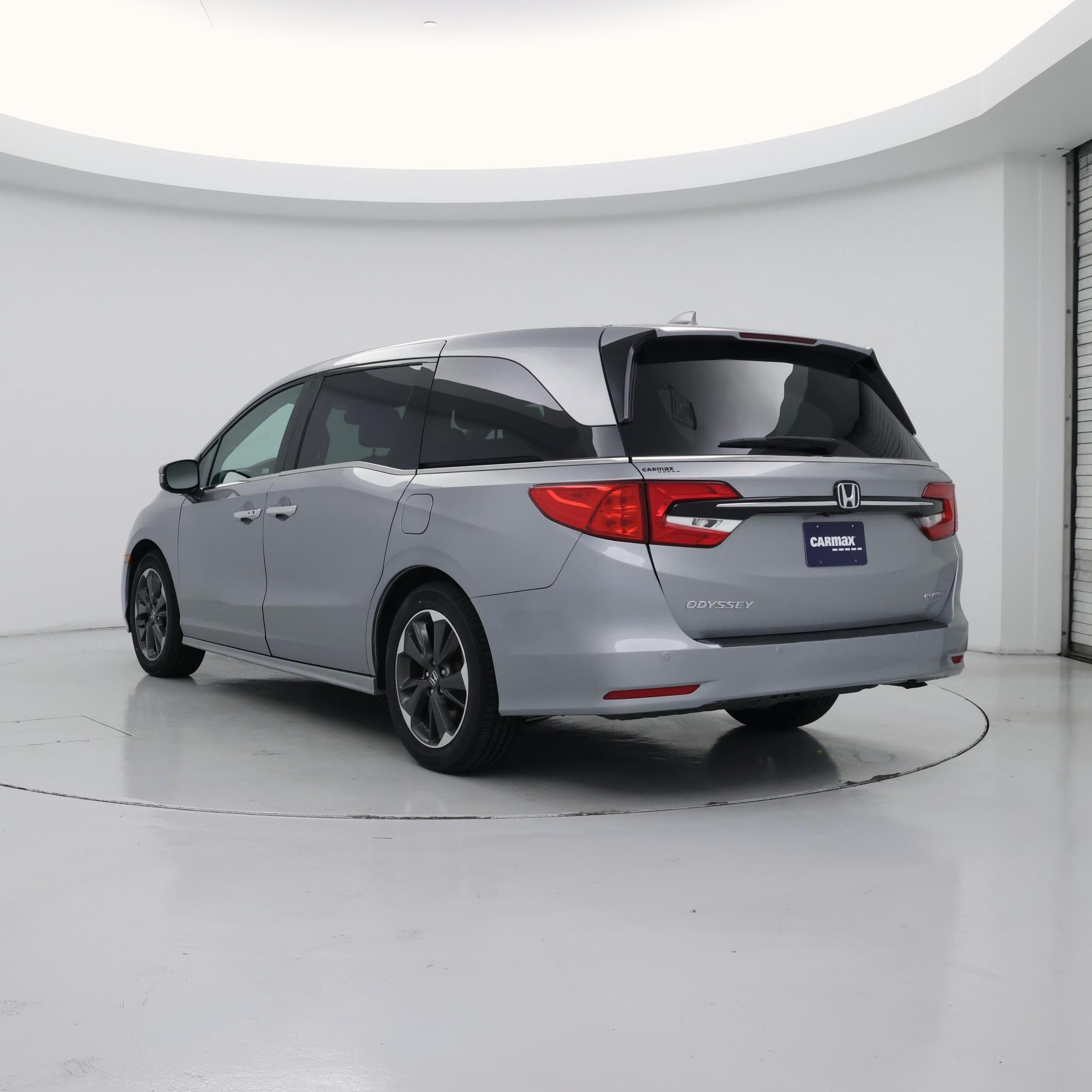 Thumbnail: 2023 Honda Odyssey - 2