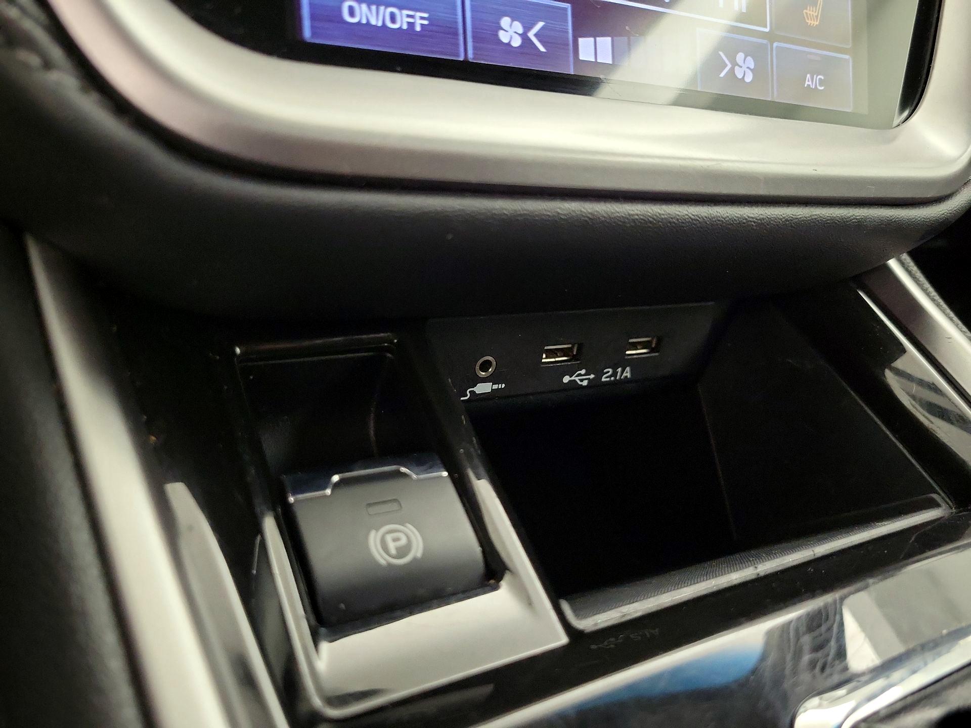 Thumbnail: 2021 Subaru Outback - 18