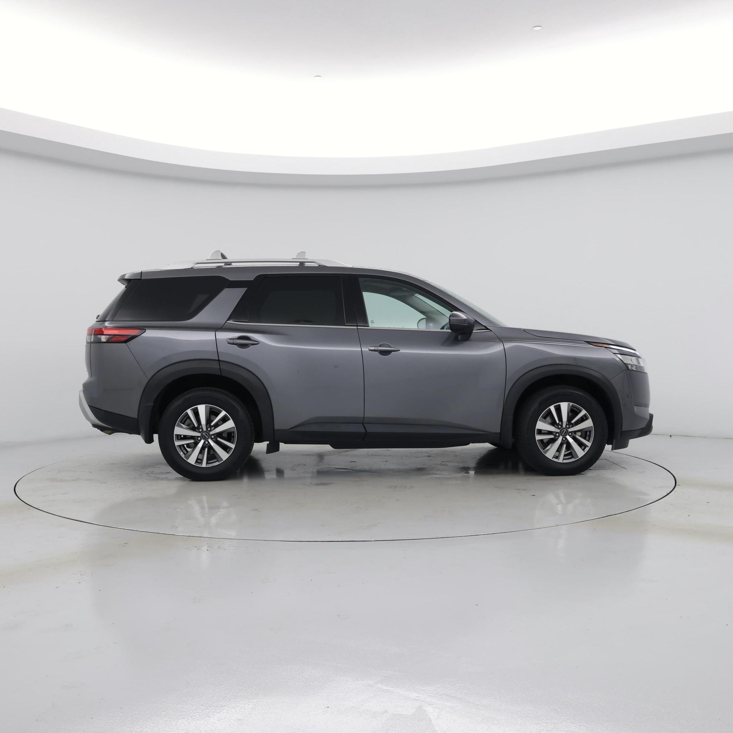 Thumbnail: 2023 Nissan Pathfinder - 7