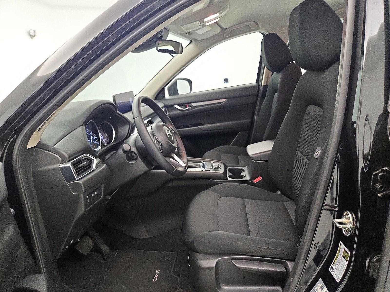 2023 Mazda CX-5 S - Photo 12