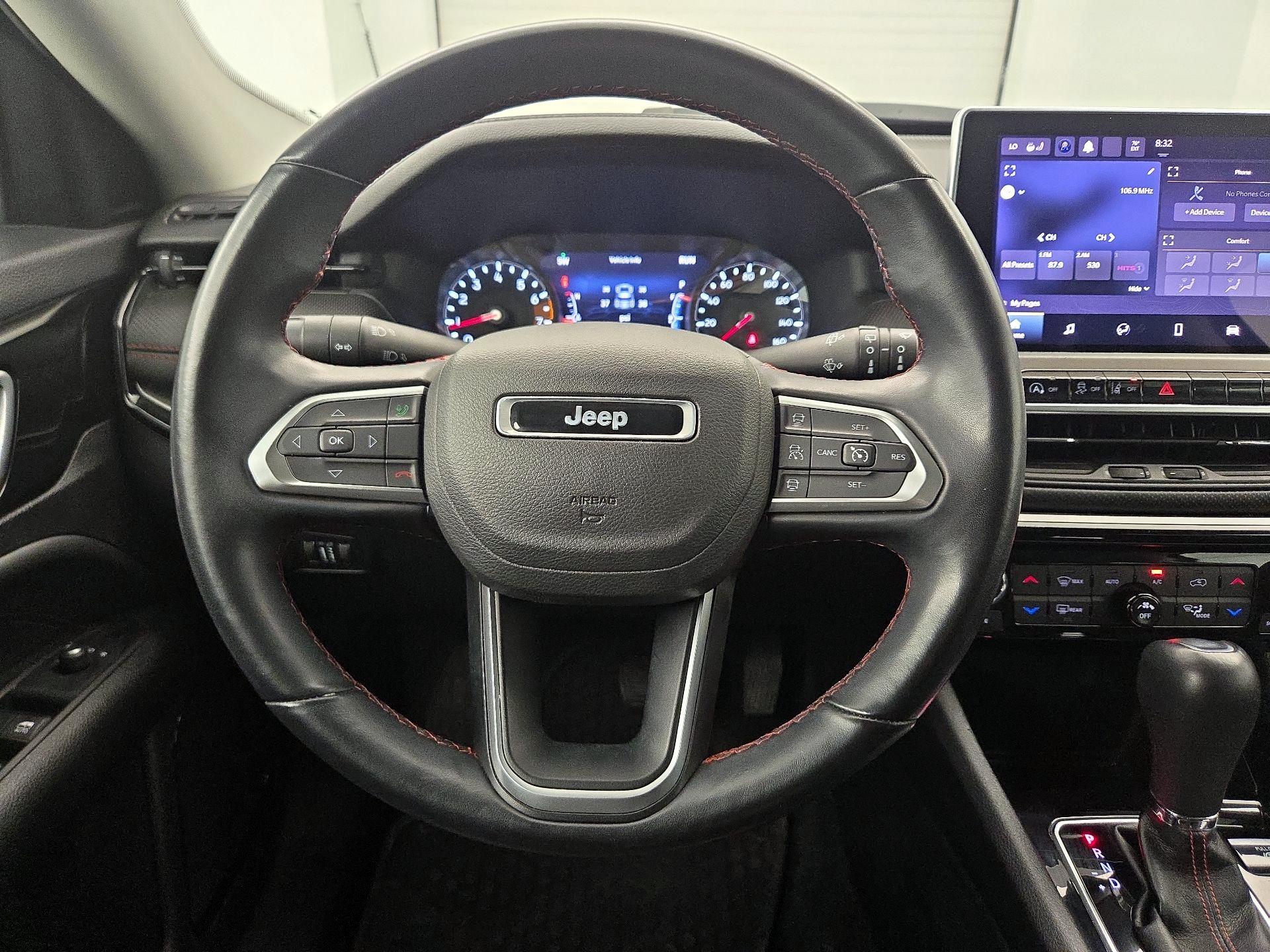 Thumbnail: 2022 Jeep Compass - 10