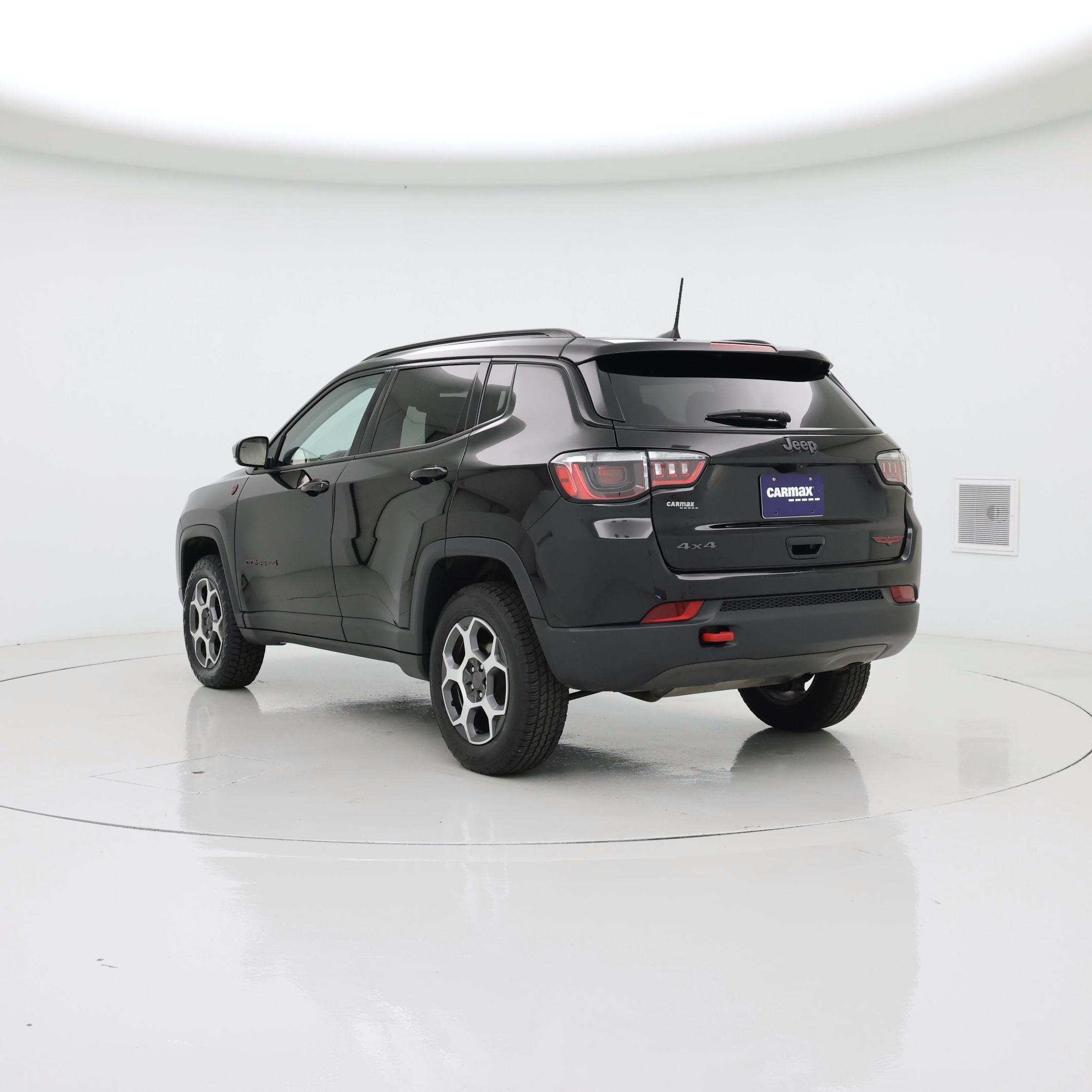 Thumbnail: 2022 Jeep Compass - 2