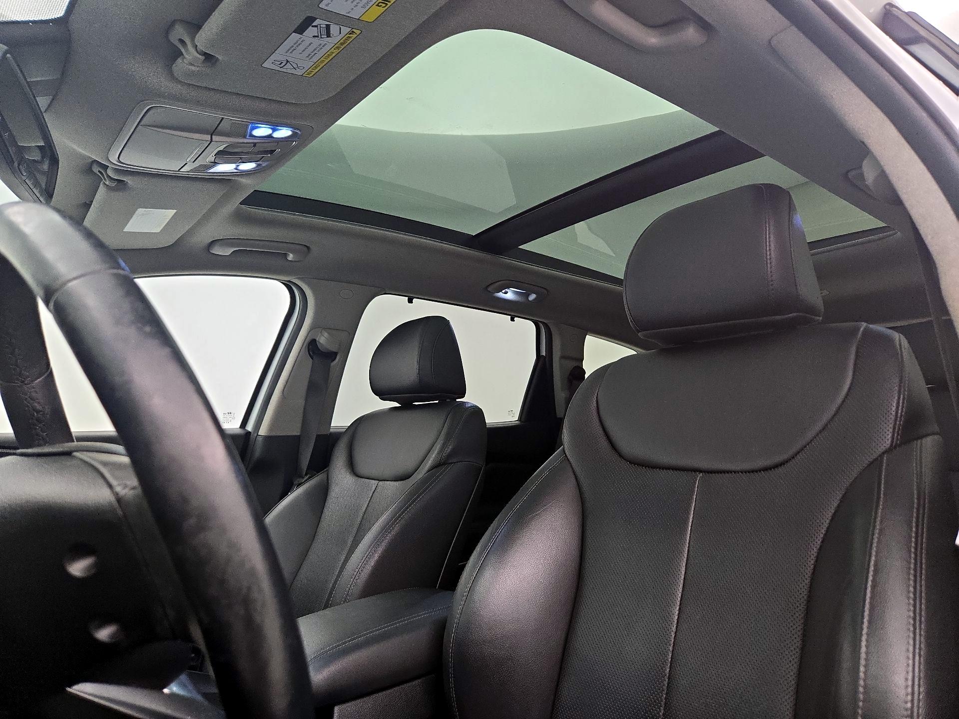 Thumbnail: 2020 Hyundai Santa Fe - 20