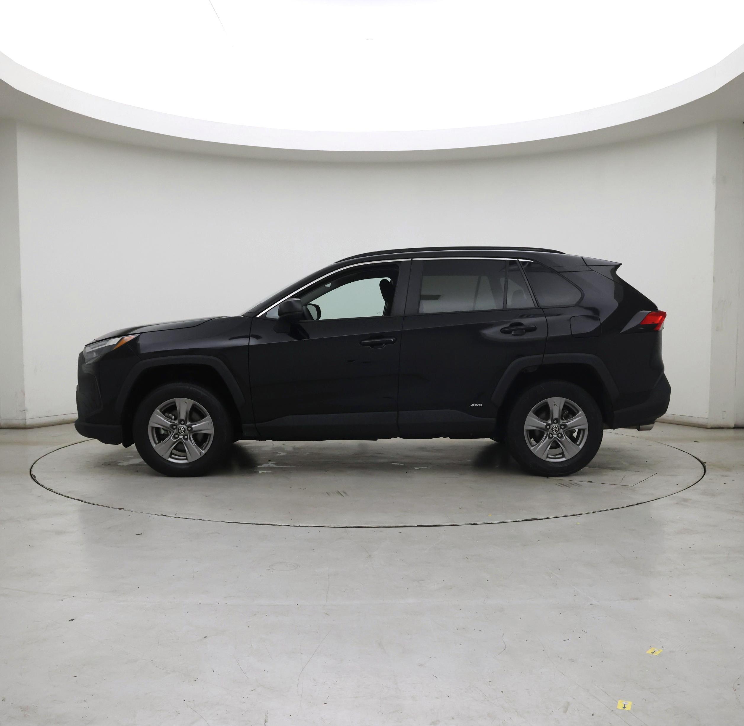 Thumbnail: 2023 Toyota RAV4 - 3
