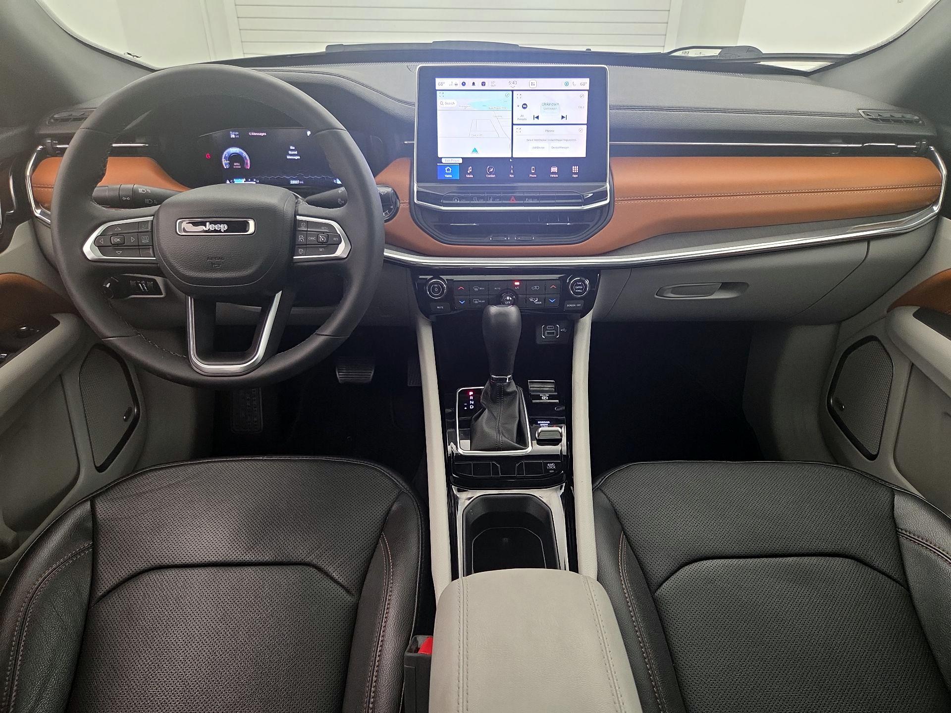 Thumbnail: 2023 Jeep Compass - 9
