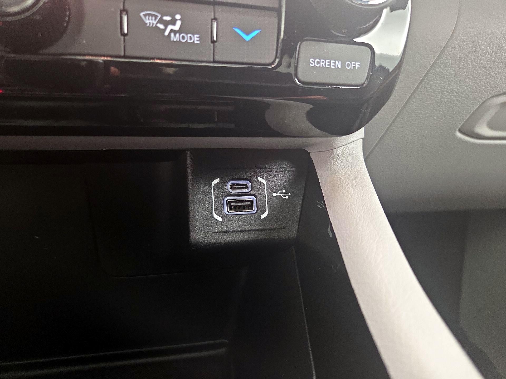 Thumbnail: 2023 Jeep Compass - 19