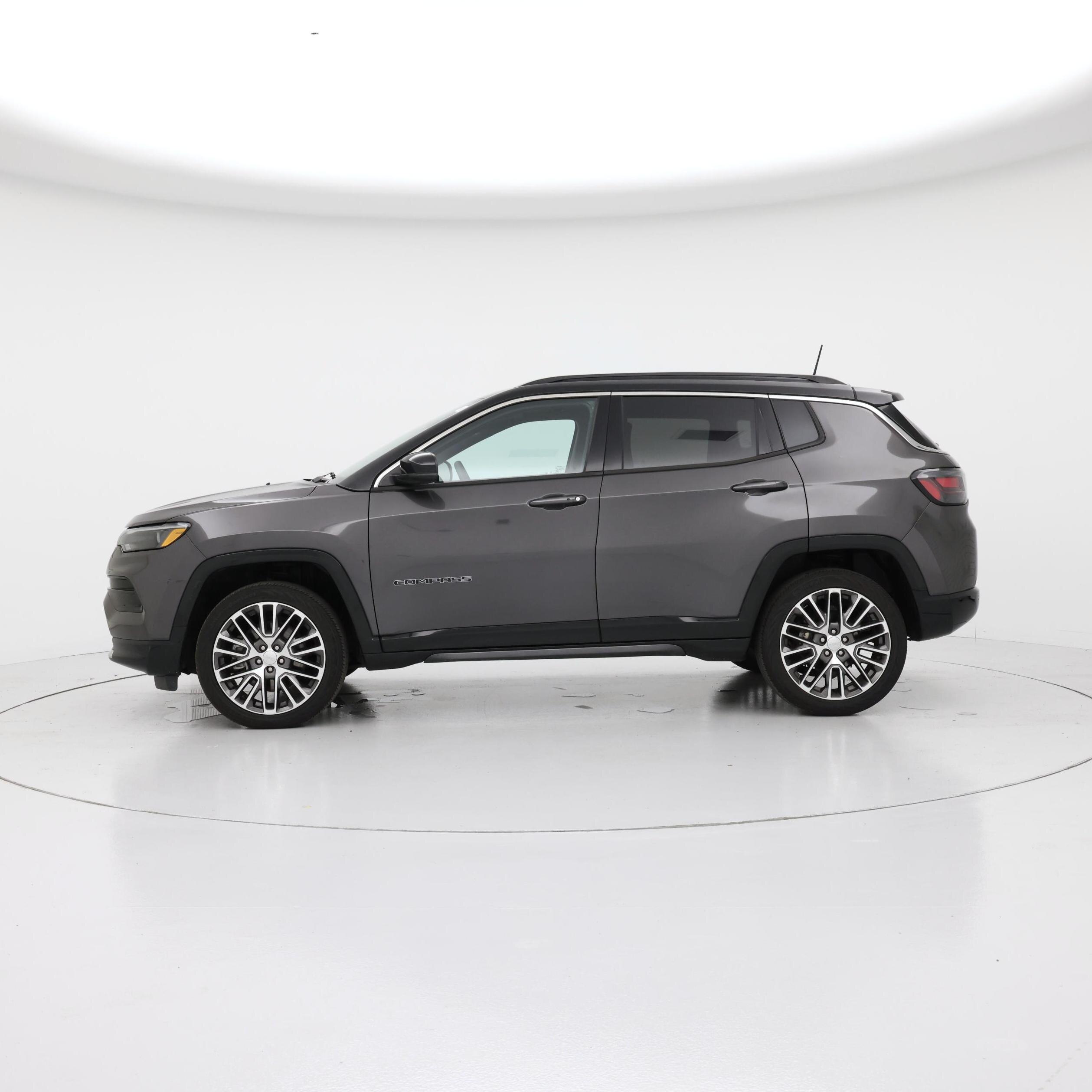 Thumbnail: 2023 Jeep Compass - 3