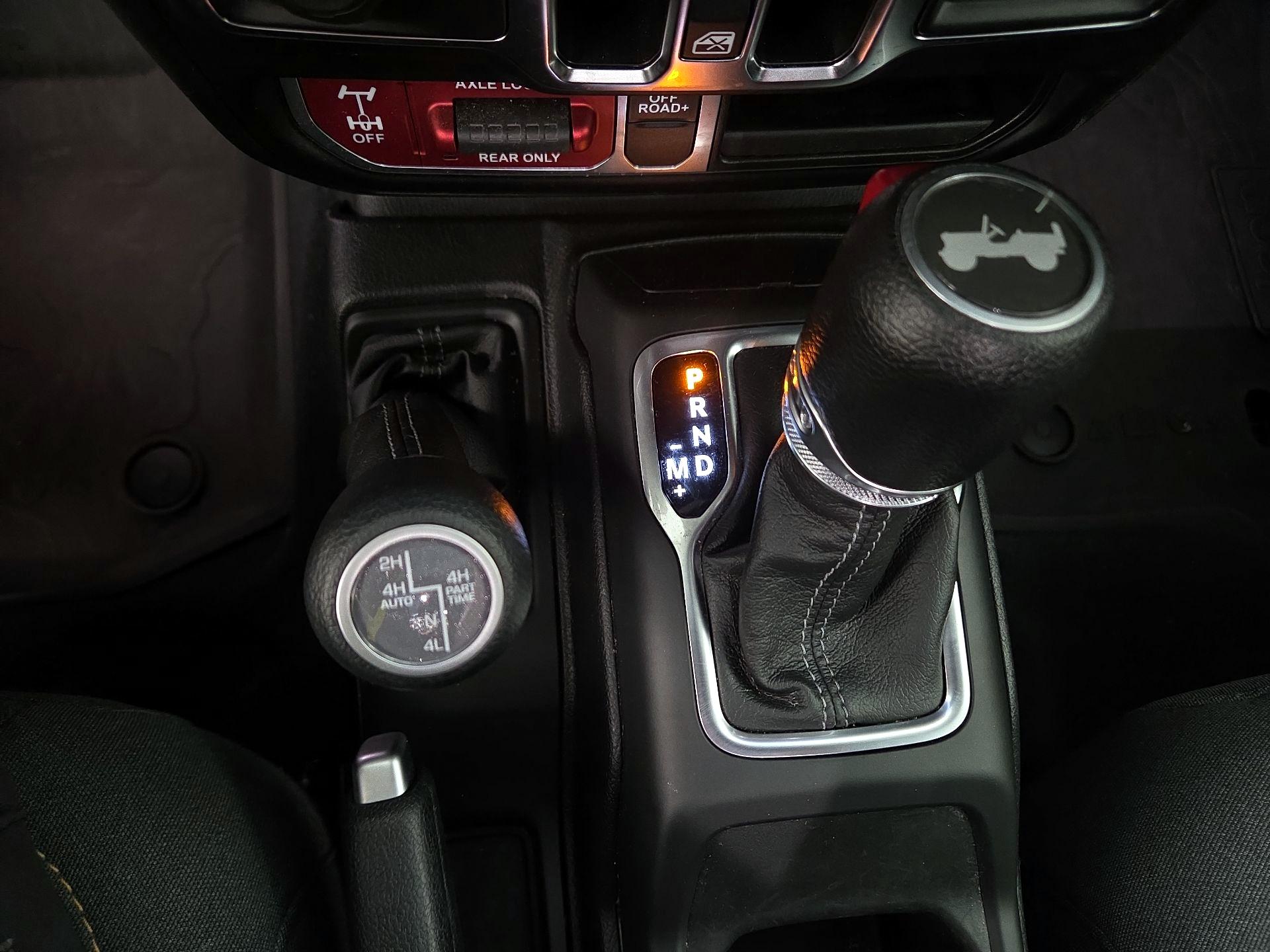 Thumbnail: 2024 Jeep Wrangler - 16