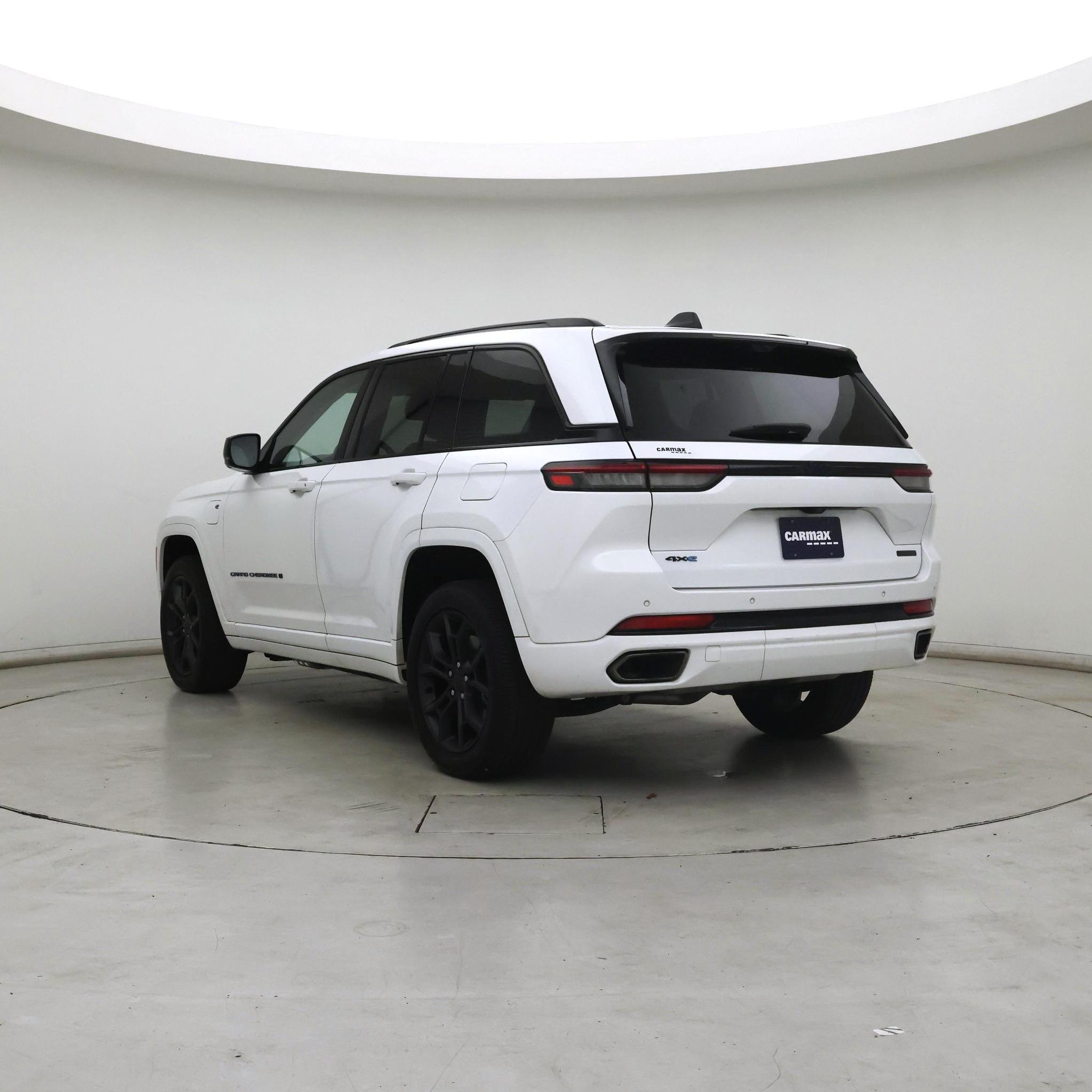 Thumbnail: 2023 Jeep Grand Cherokee - 2