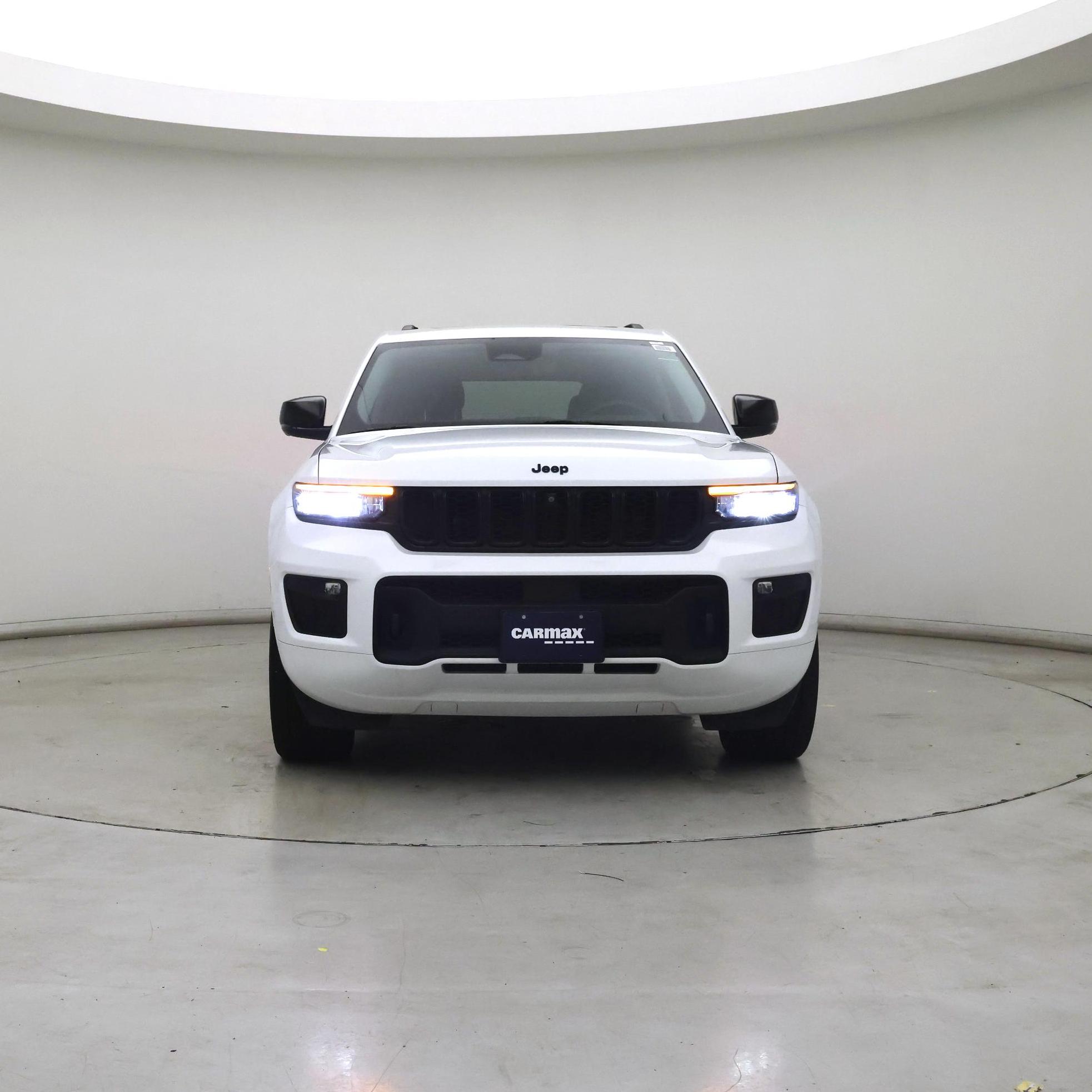 Thumbnail: 2023 Jeep Grand Cherokee - 5