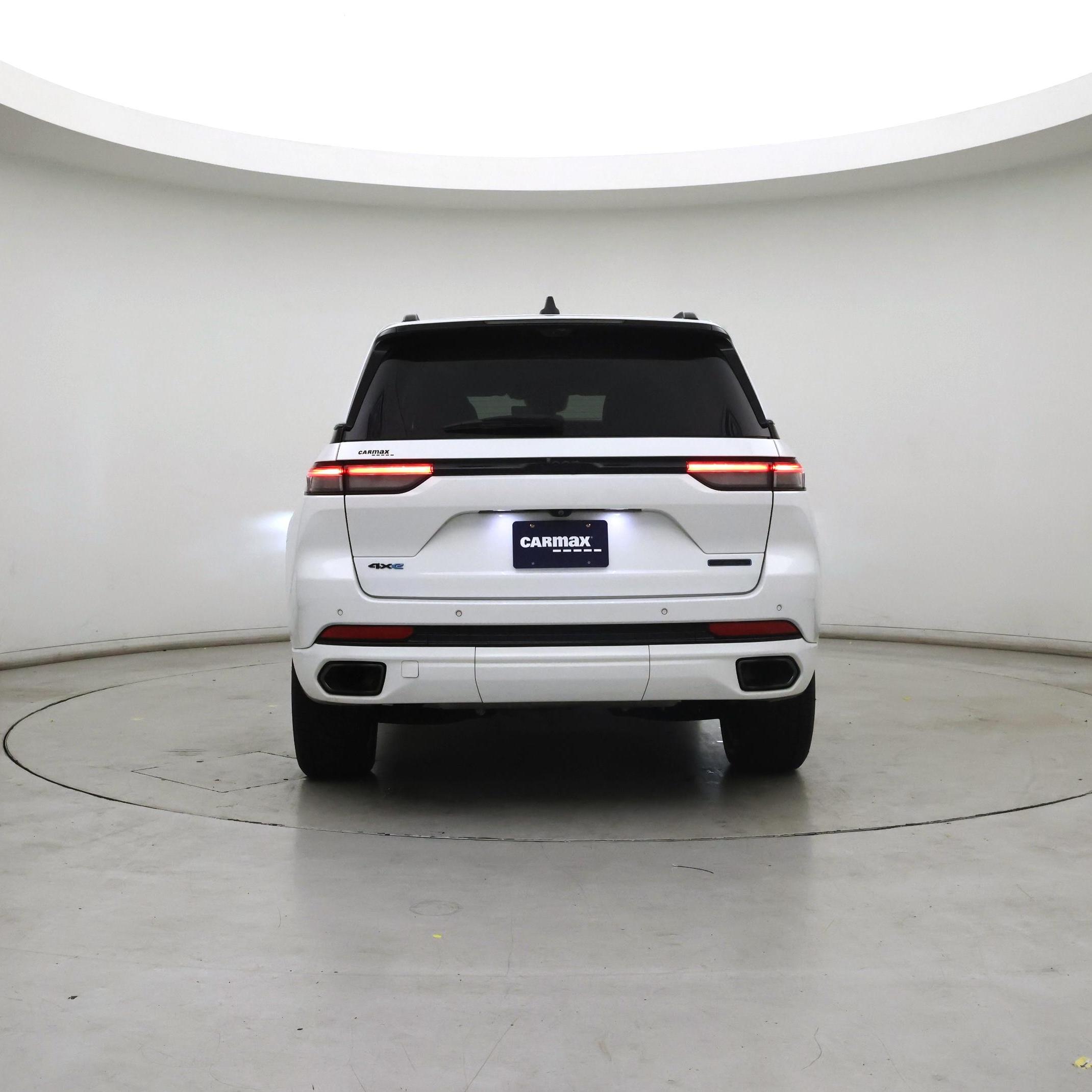 Thumbnail: 2023 Jeep Grand Cherokee - 6