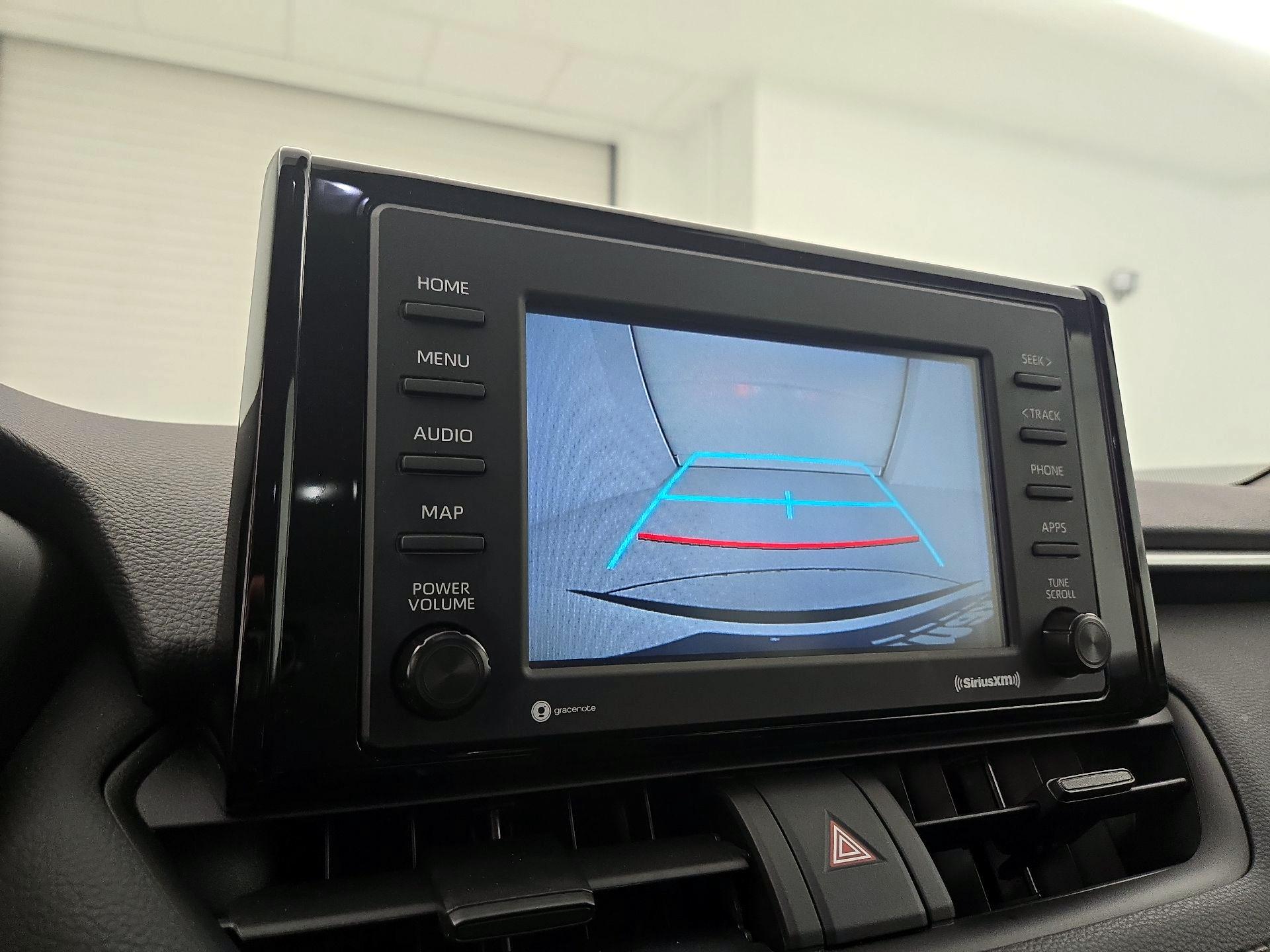 Thumbnail: 2022 Toyota RAV4 - 14