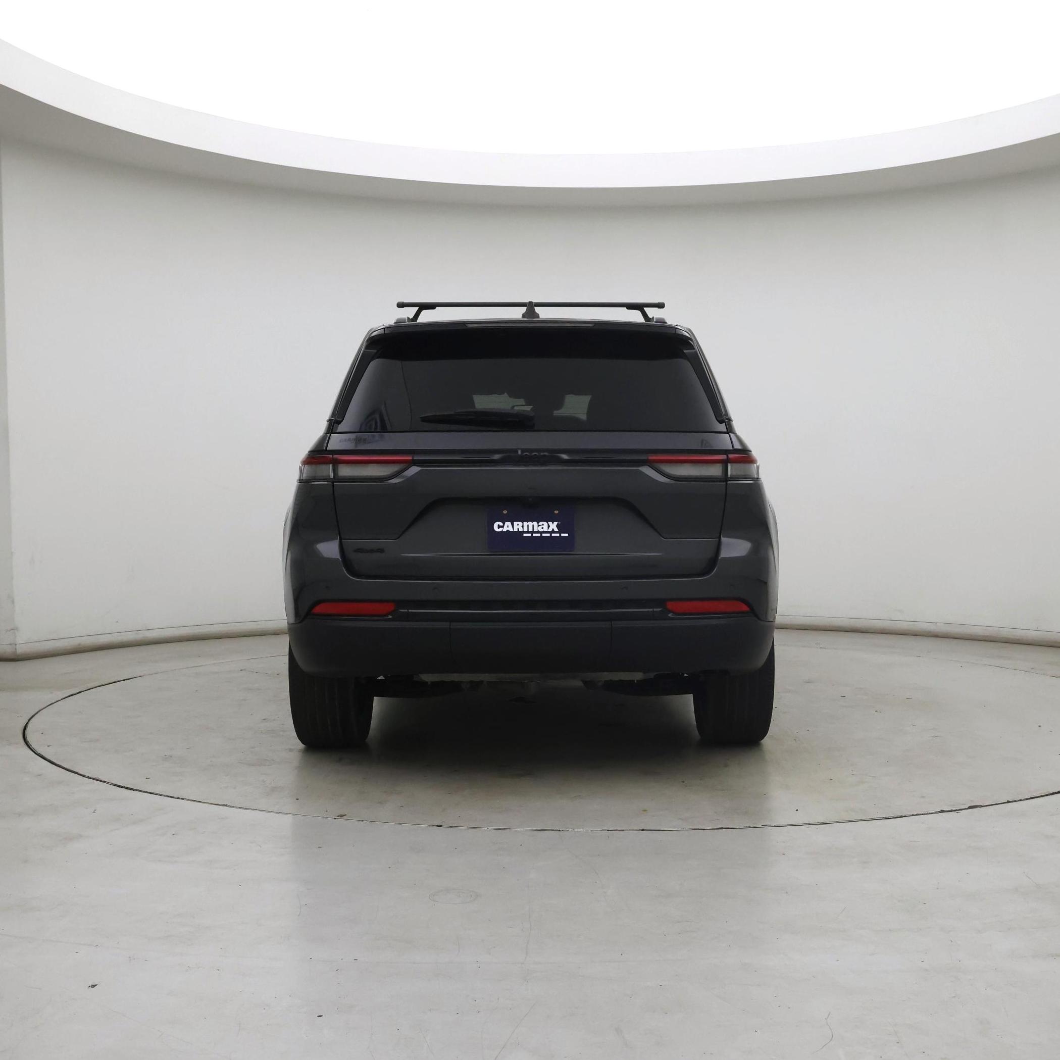 Thumbnail: 2023 Jeep Grand Cherokee - 6