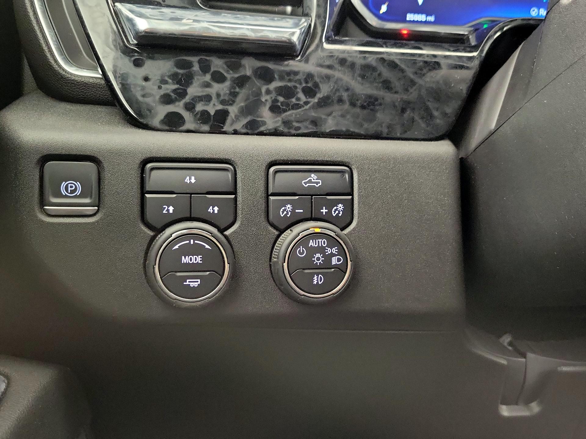 Thumbnail: 2024 Chevrolet Silverado 3500 - 13