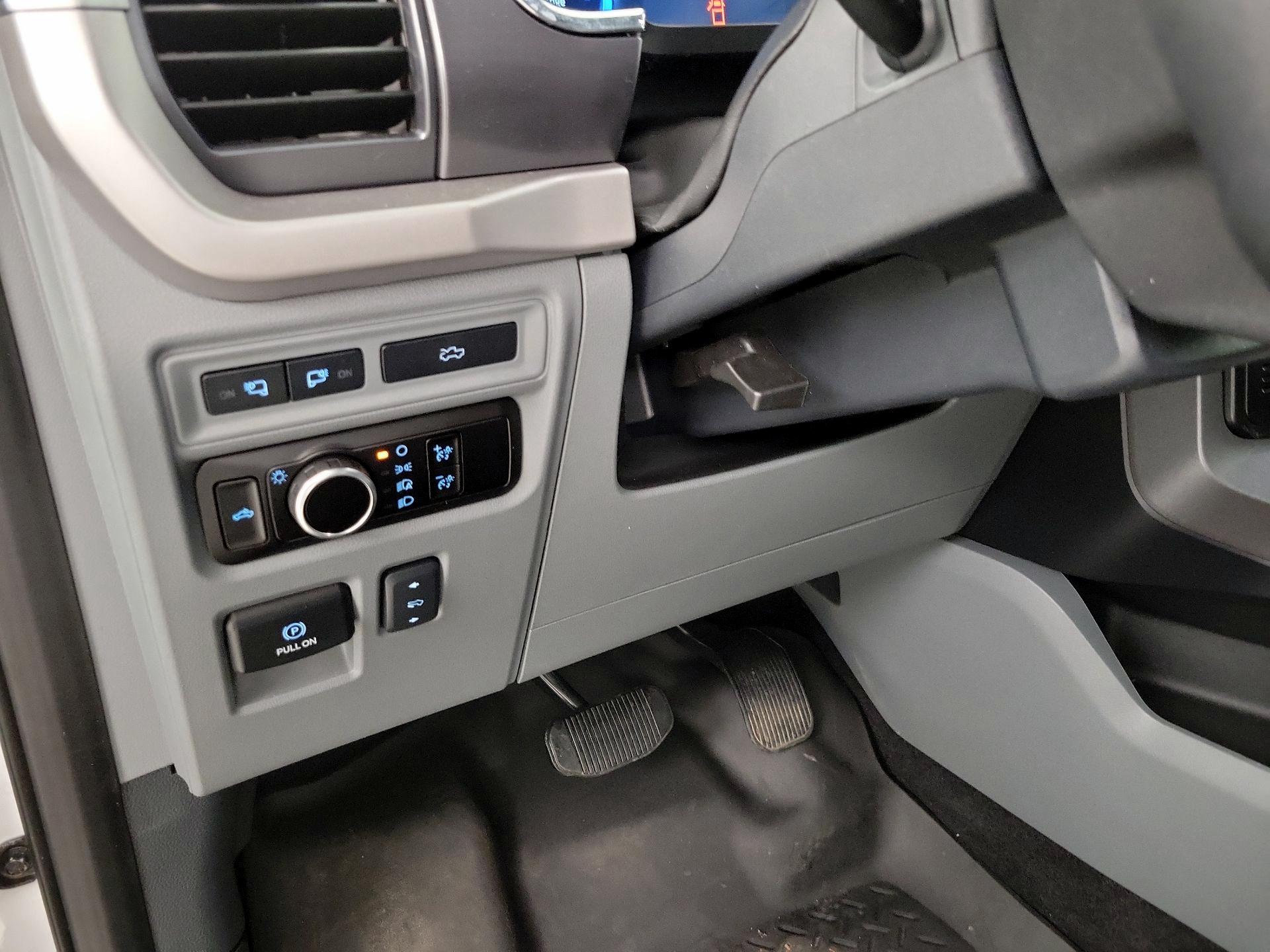 Thumbnail: 2023 Ford F-150 - 13