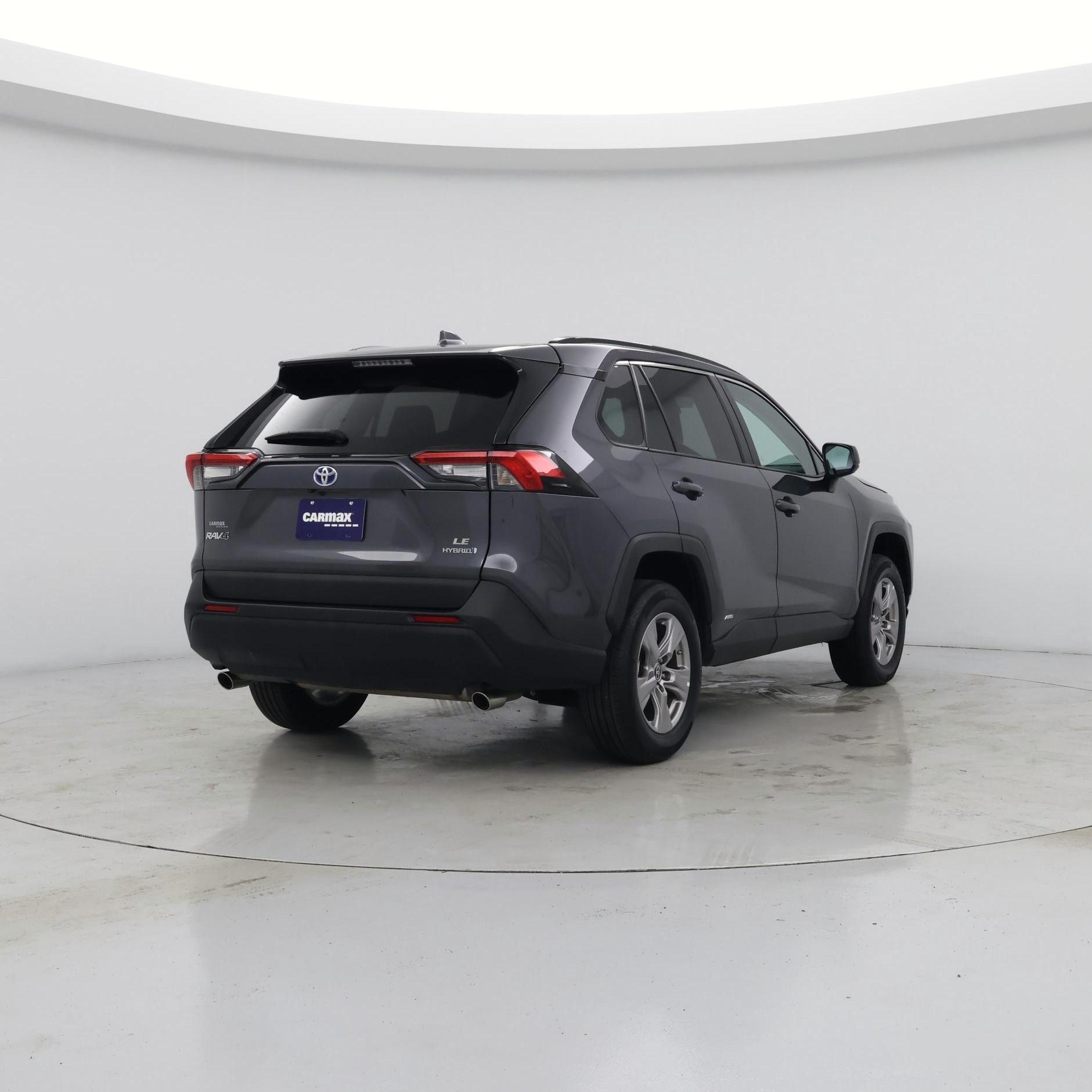 Thumbnail: 2024 Toyota RAV4 - 8