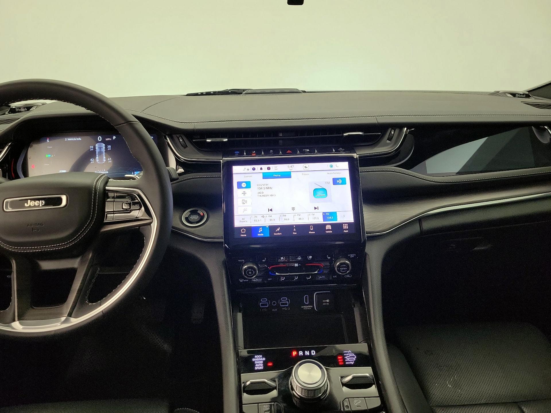 Thumbnail: 2023 Jeep Grand Cherokee - 9