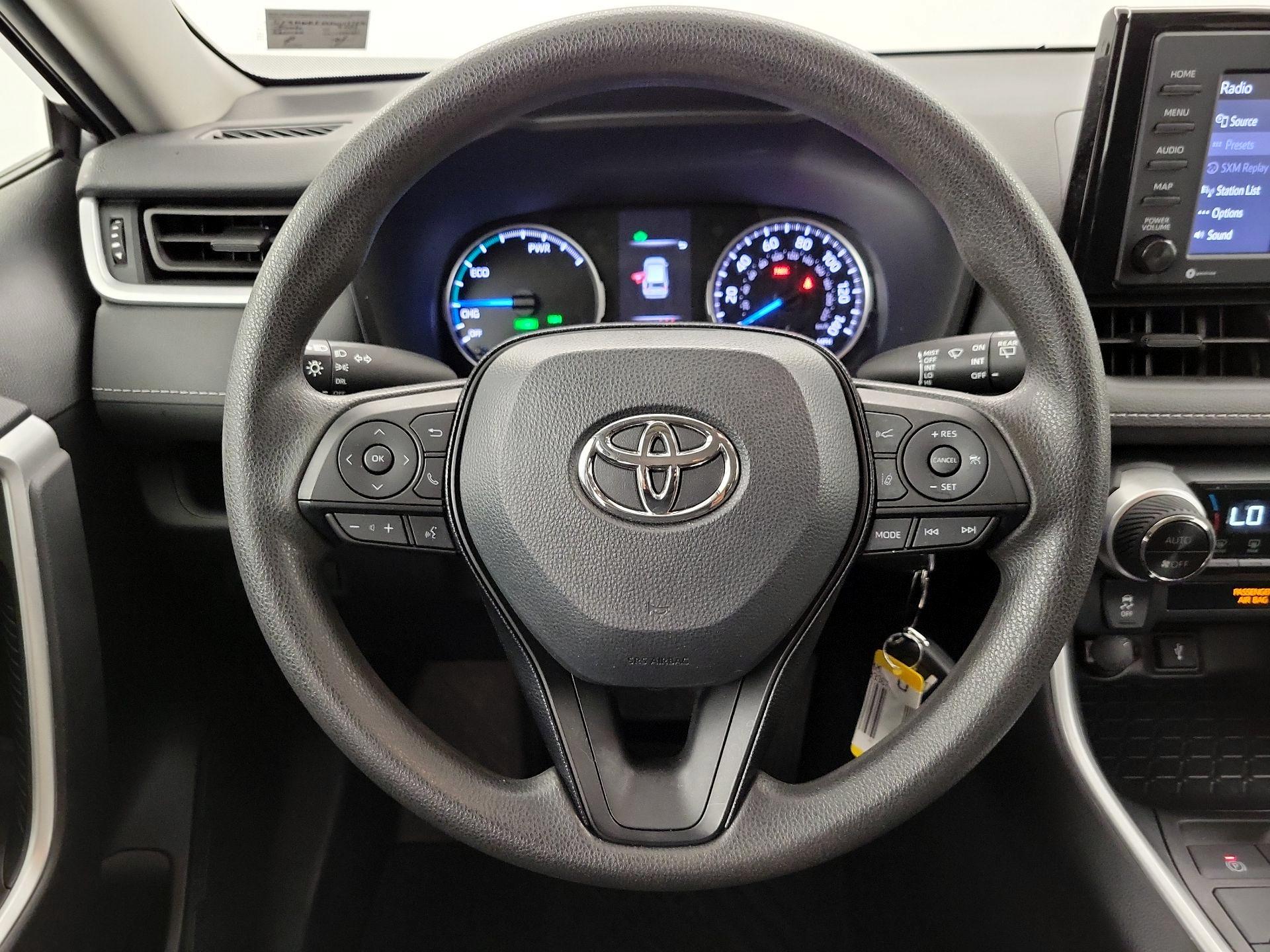Thumbnail: 2021 Toyota RAV4 - 10