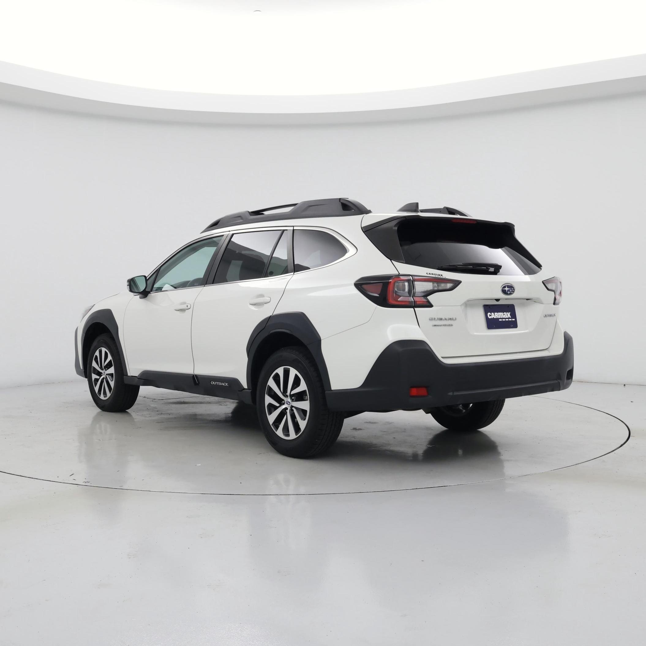 Thumbnail: 2023 Subaru Outback - 2
