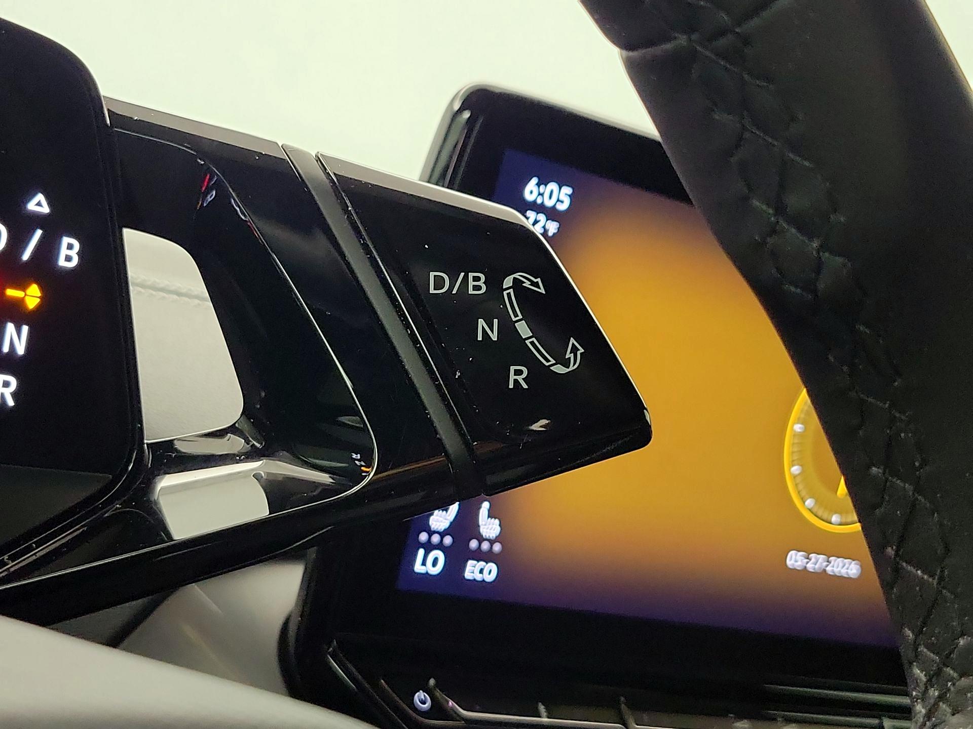 Thumbnail: 2023 Volkswagen ID.4 - 18