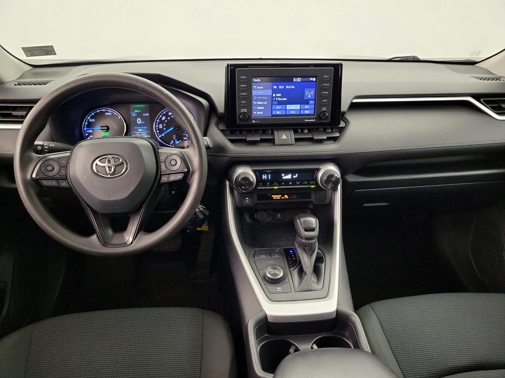 Thumbnail: 2021 Toyota RAV4 - 9