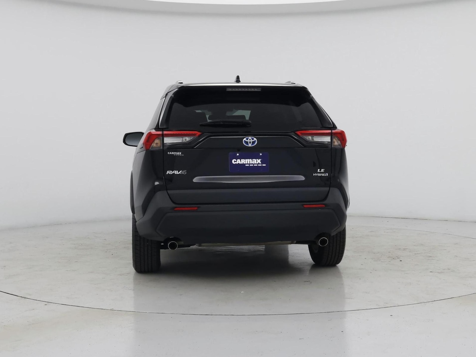 2021 Toyota RAV4 LE - Photo 7