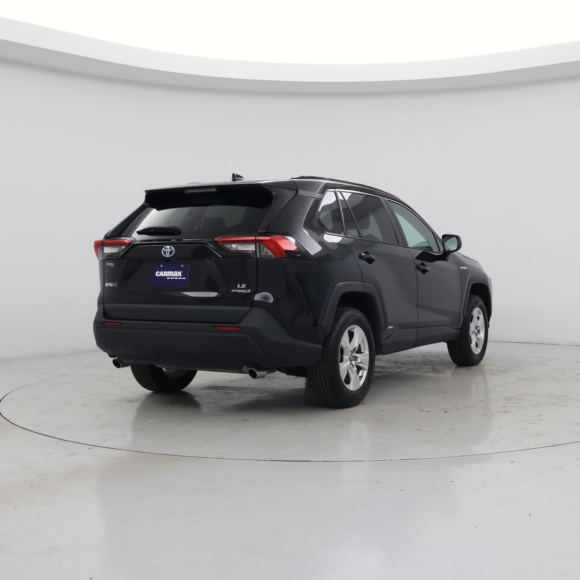 Thumbnail: 2021 Toyota RAV4 - 8