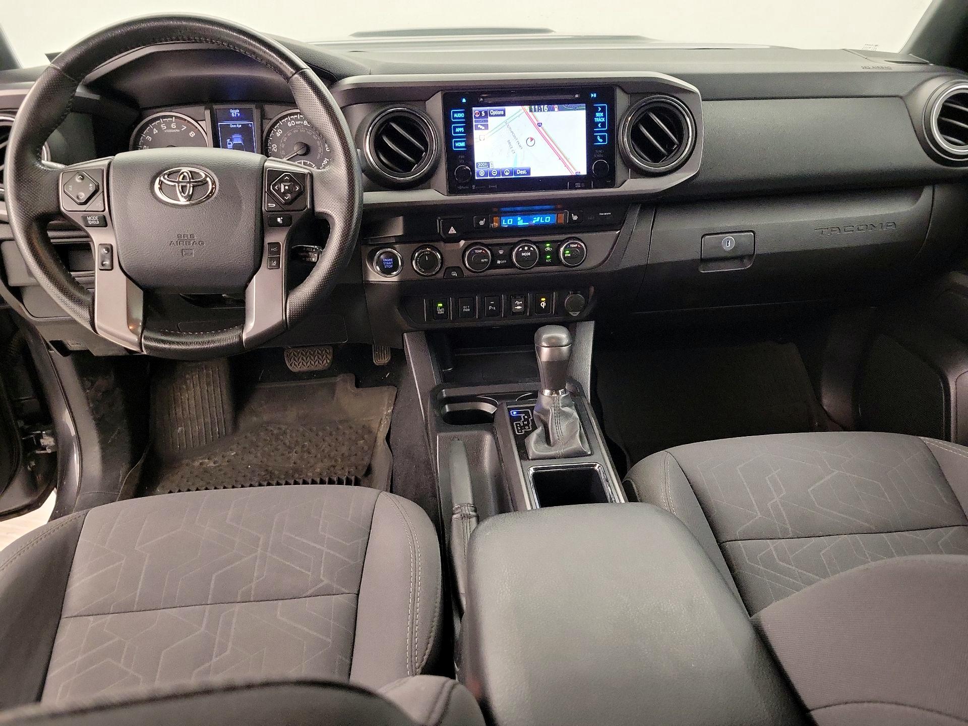 Thumbnail: 2019 Toyota Tacoma - 9