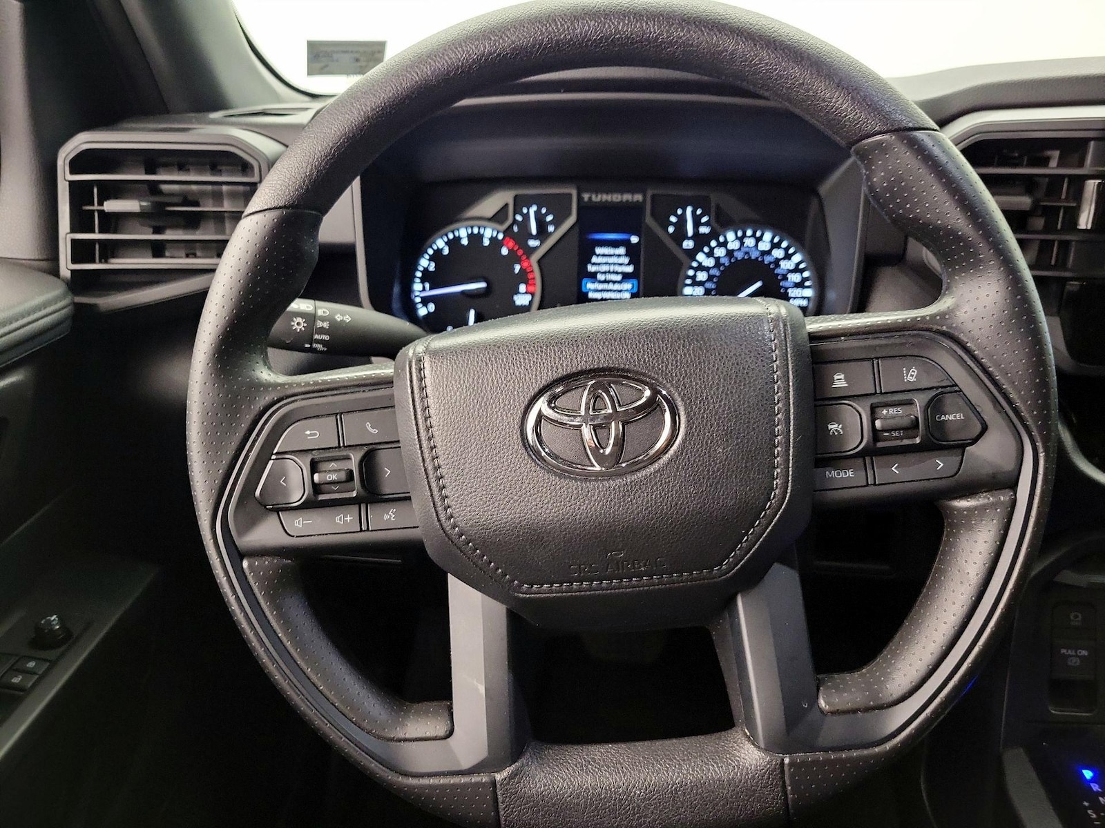 2025 Toyota Tundra SR - Photo 11
