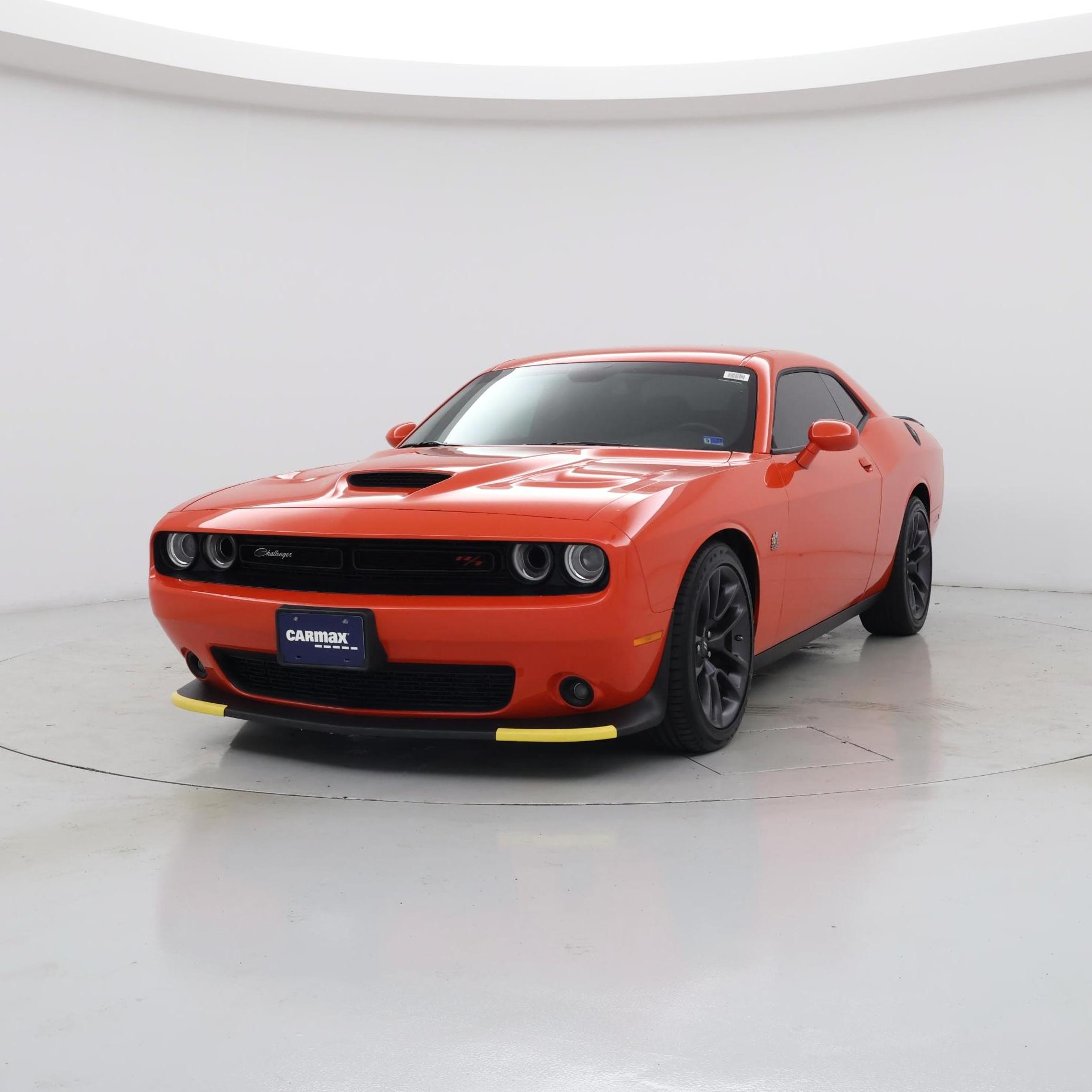 Thumbnail: 2022 Dodge Challenger - 4