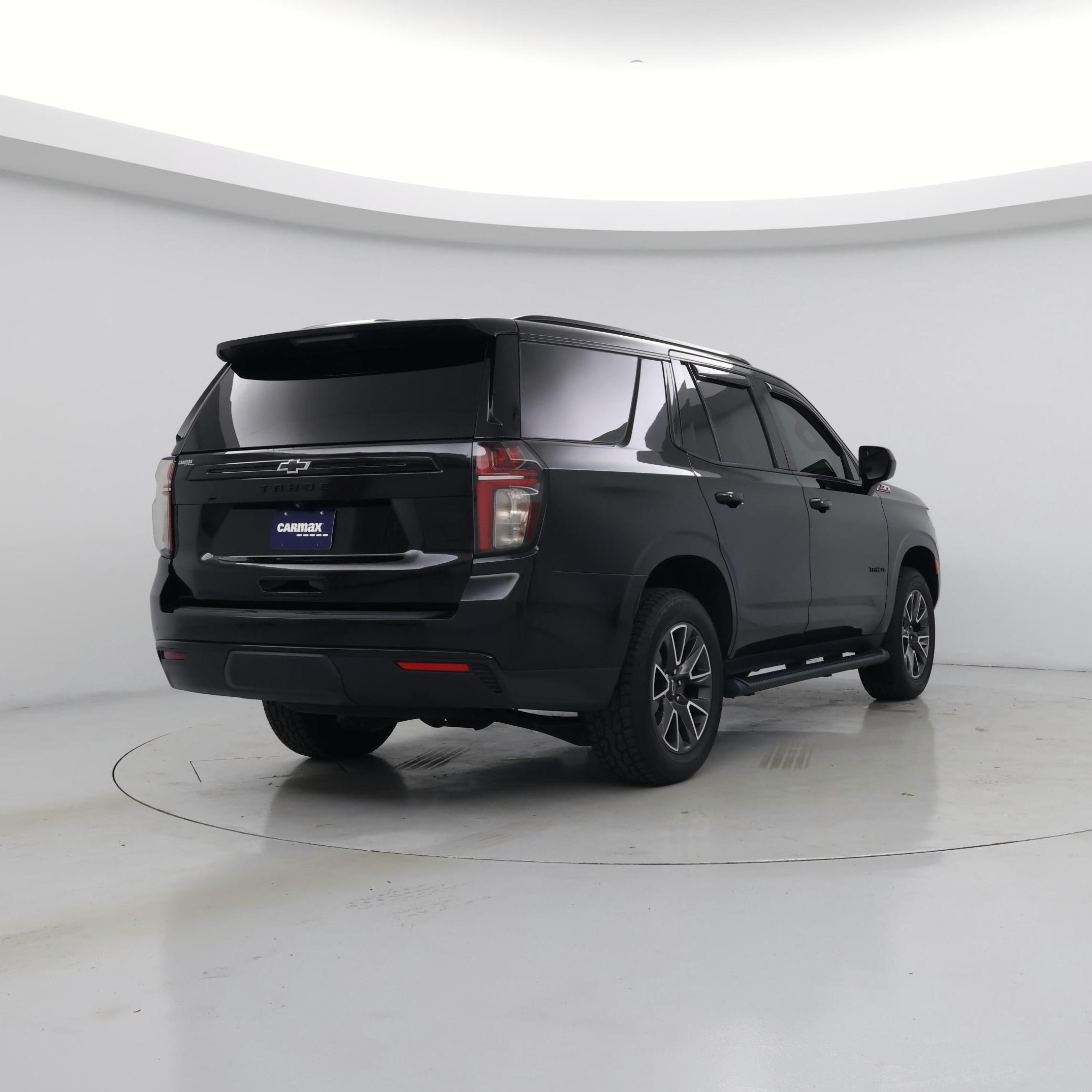 Thumbnail: 2023 Chevrolet Tahoe - 8