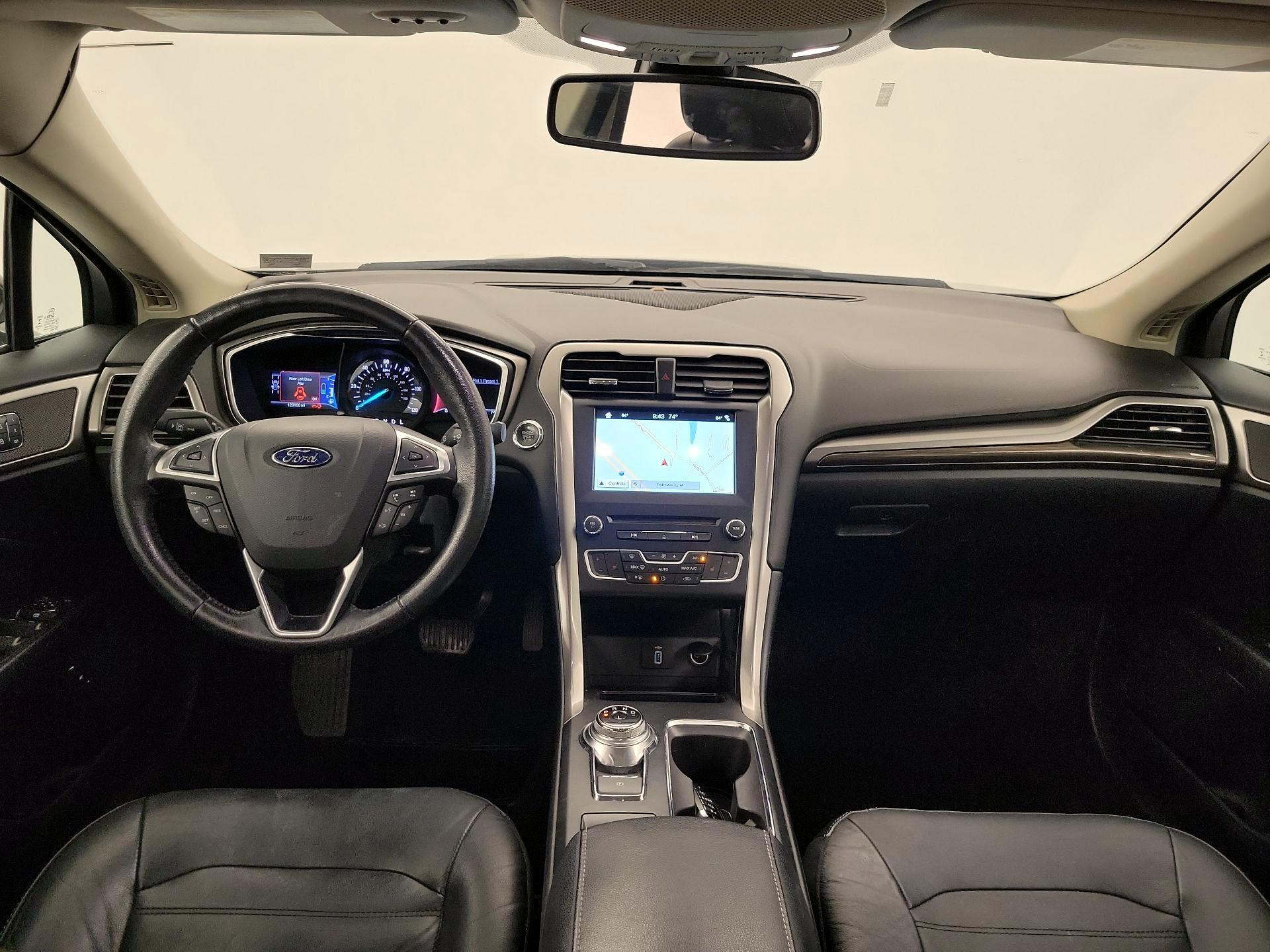 Thumbnail: 2017 Ford Fusion - 9