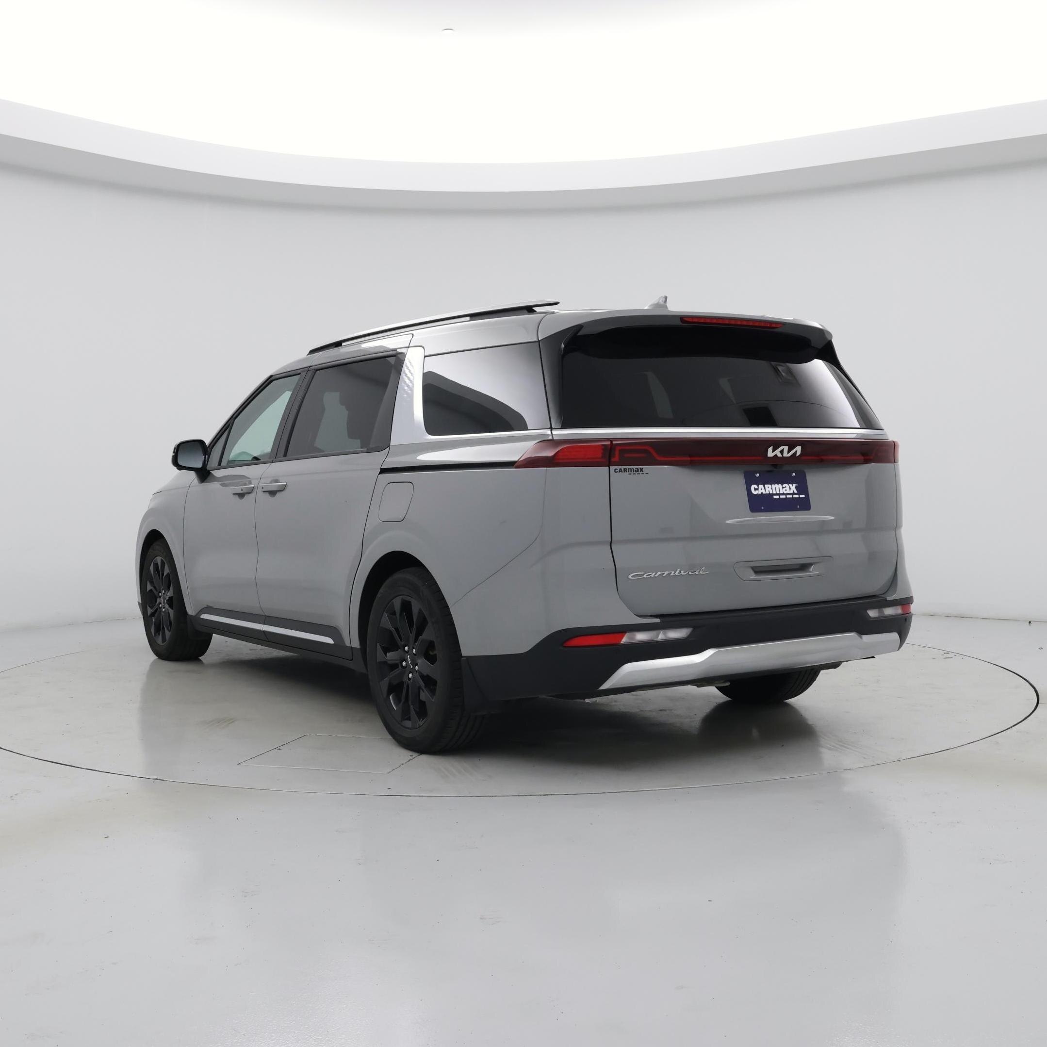 Thumbnail: 2022 Kia Carnival - 2