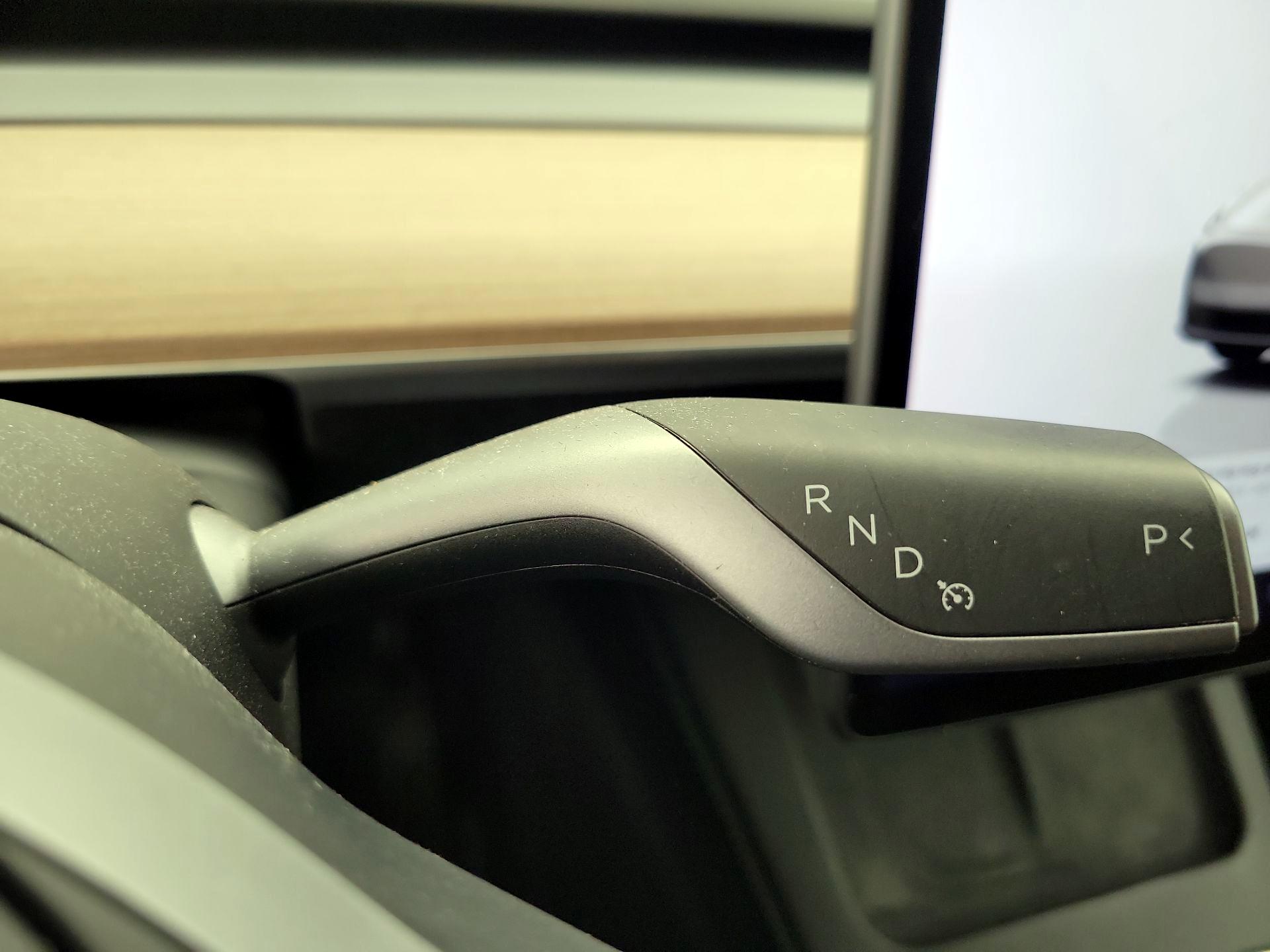 Thumbnail: 2022 Tesla Model Y - 16