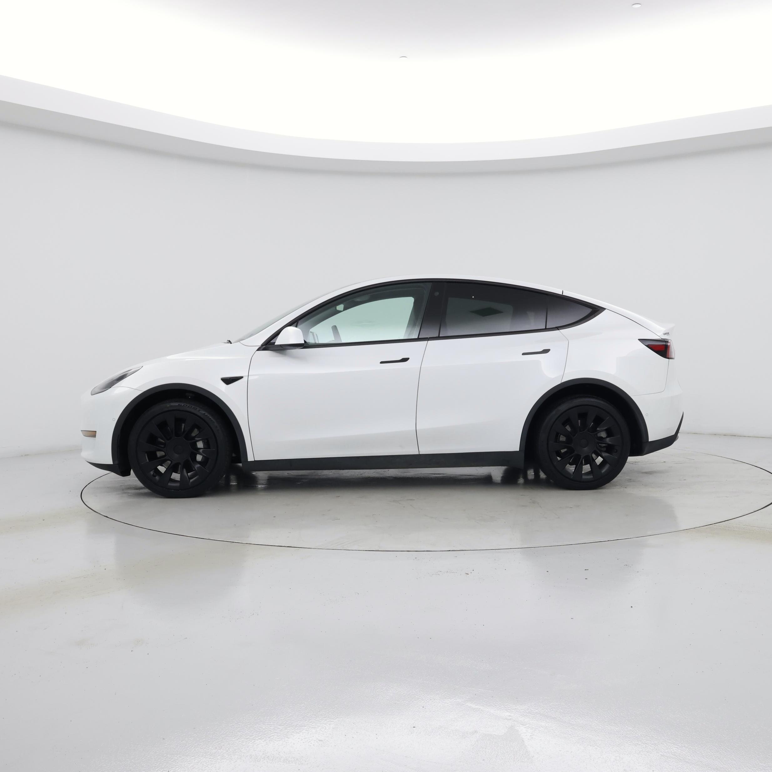 Thumbnail: 2022 Tesla Model Y - 3