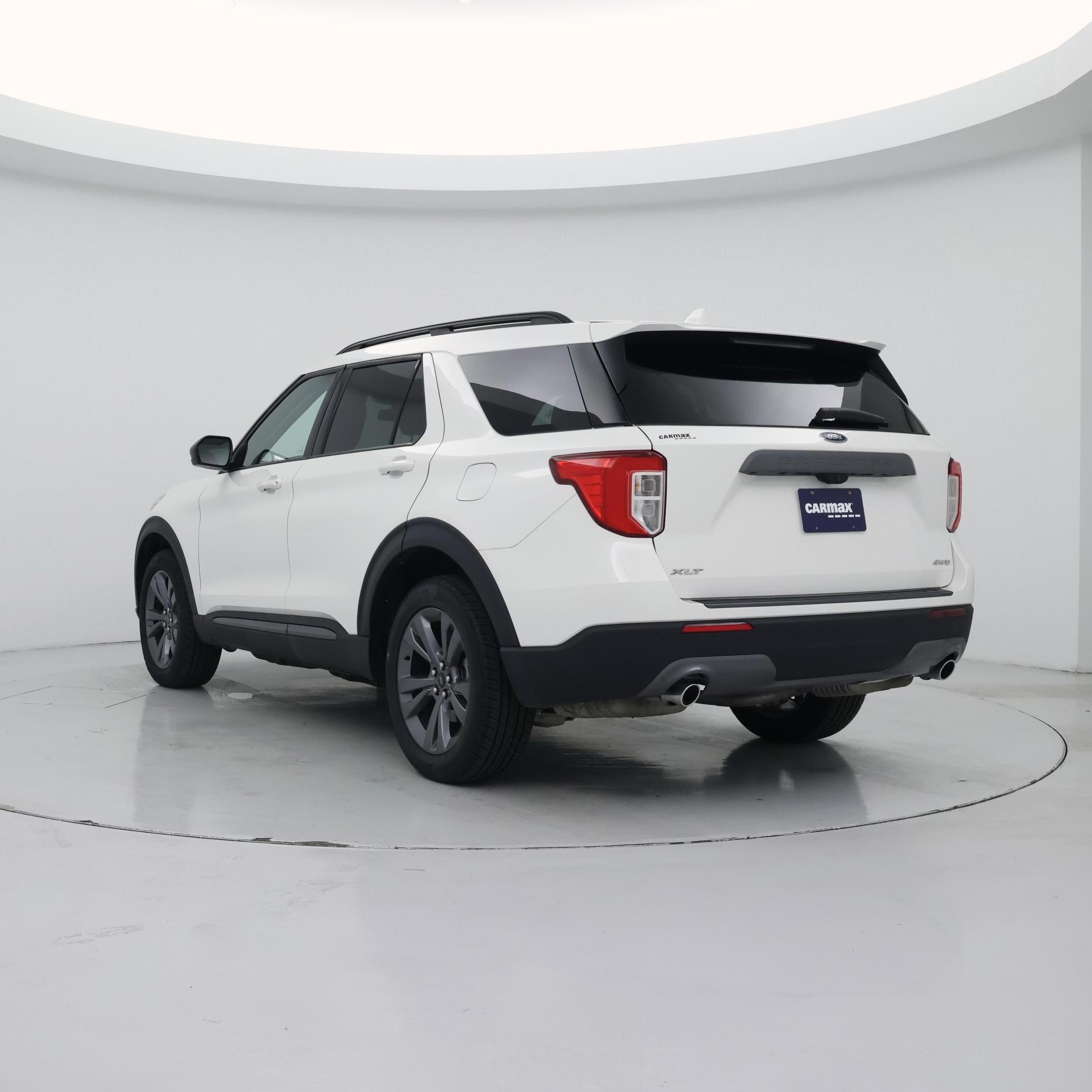 Thumbnail: 2022 Ford Explorer - 2