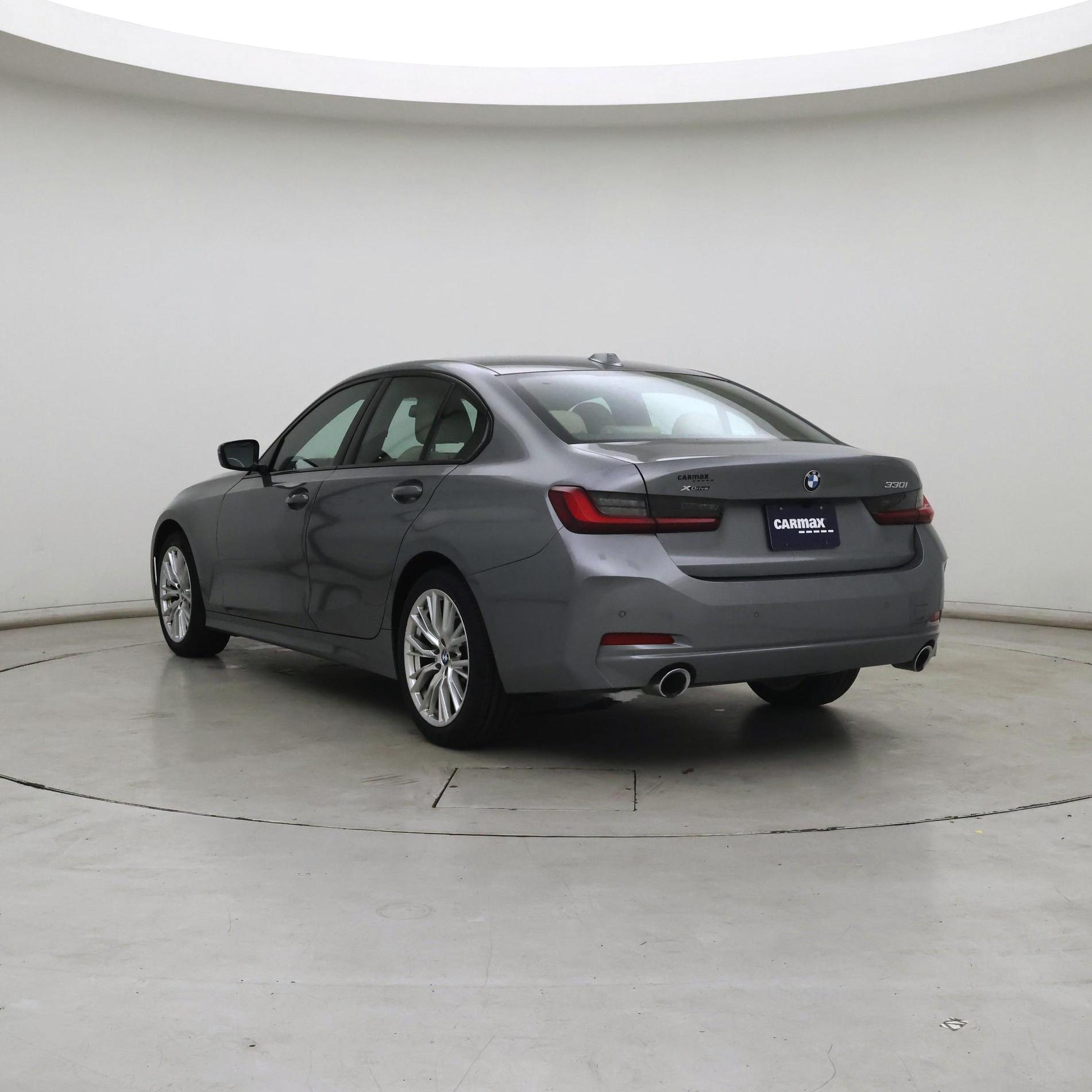 Thumbnail: 2023 BMW 3 Series - 2