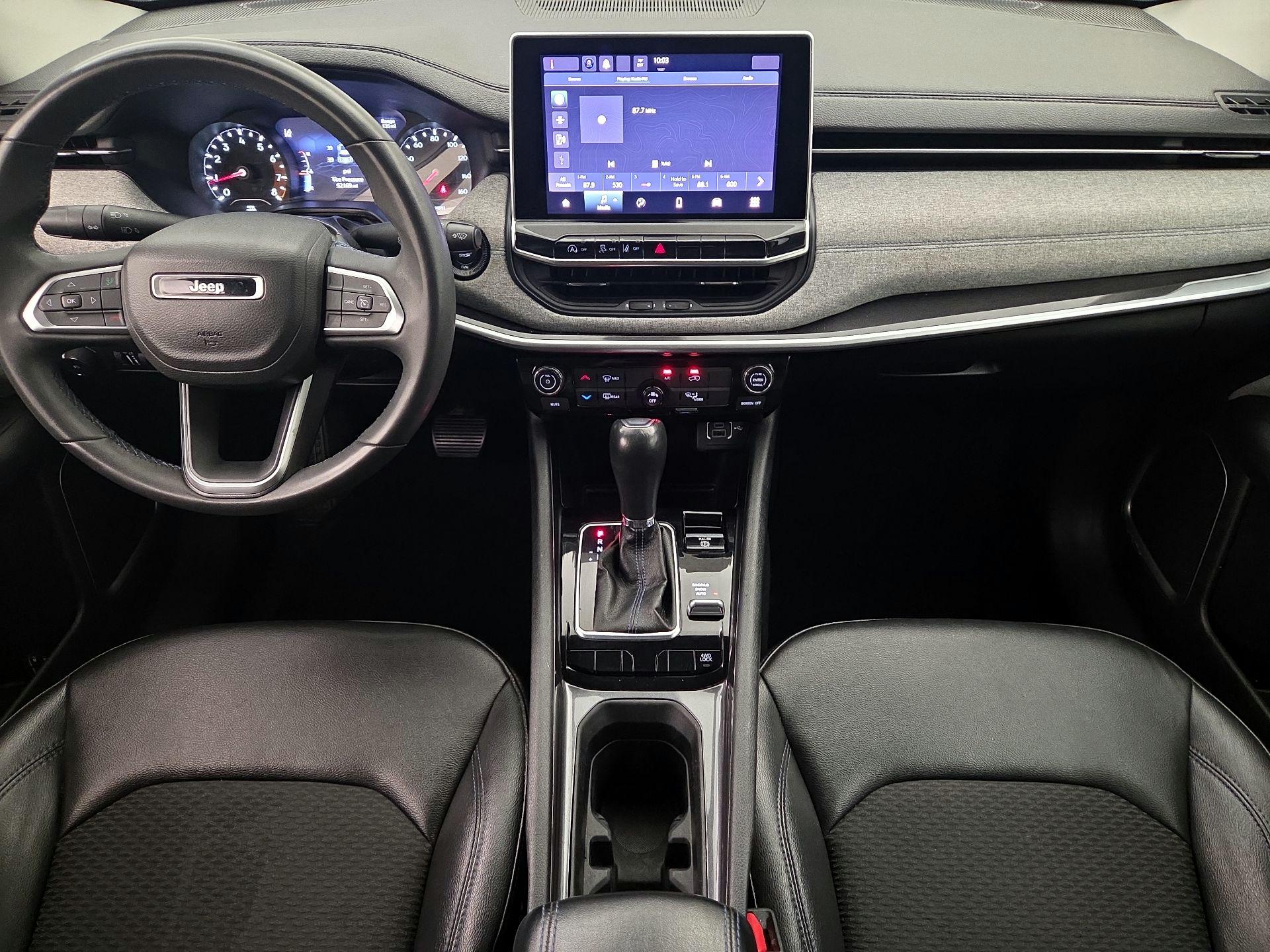 Thumbnail: 2022 Jeep Compass - 9