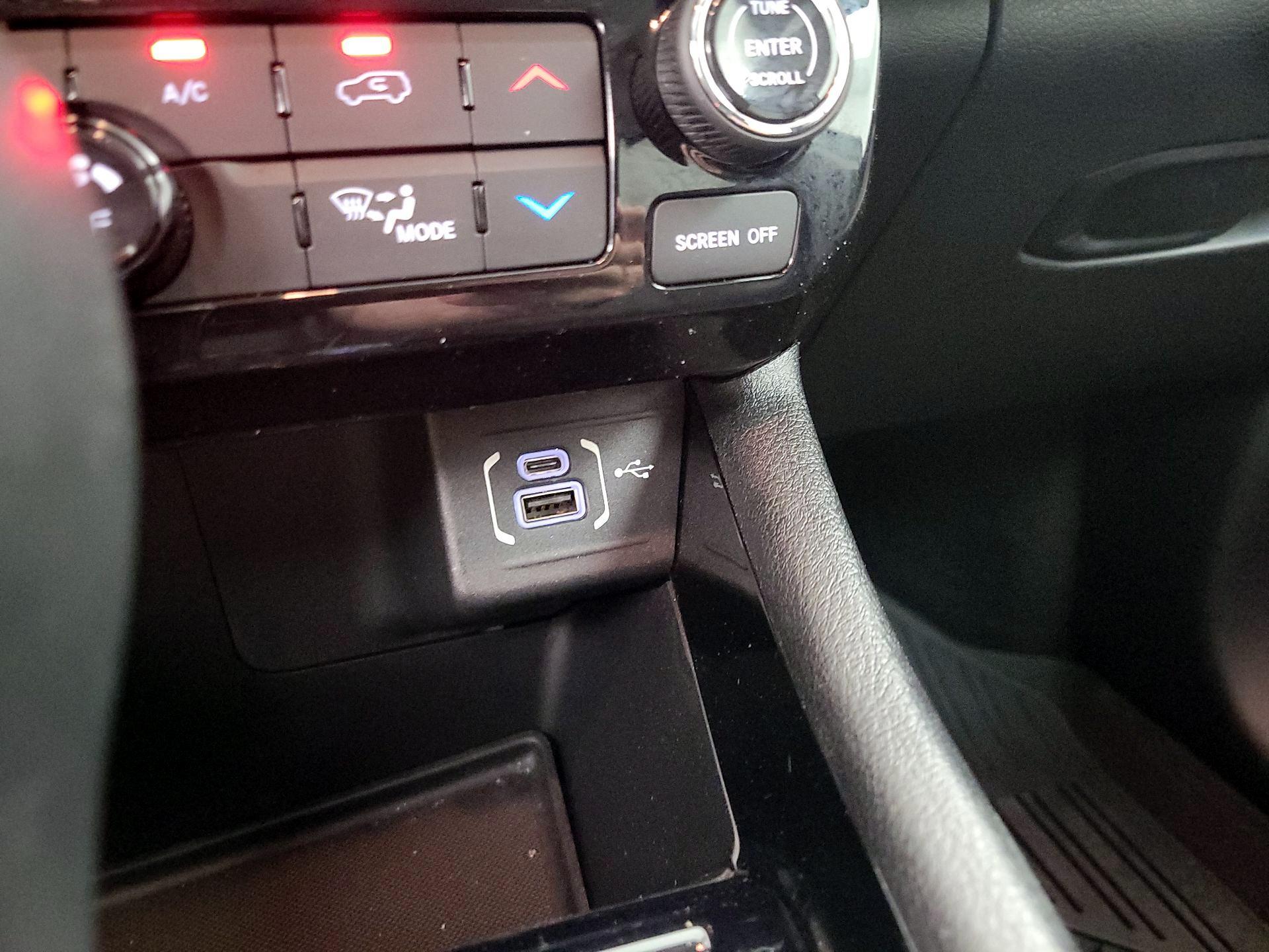 Thumbnail: 2022 Jeep Compass - 19