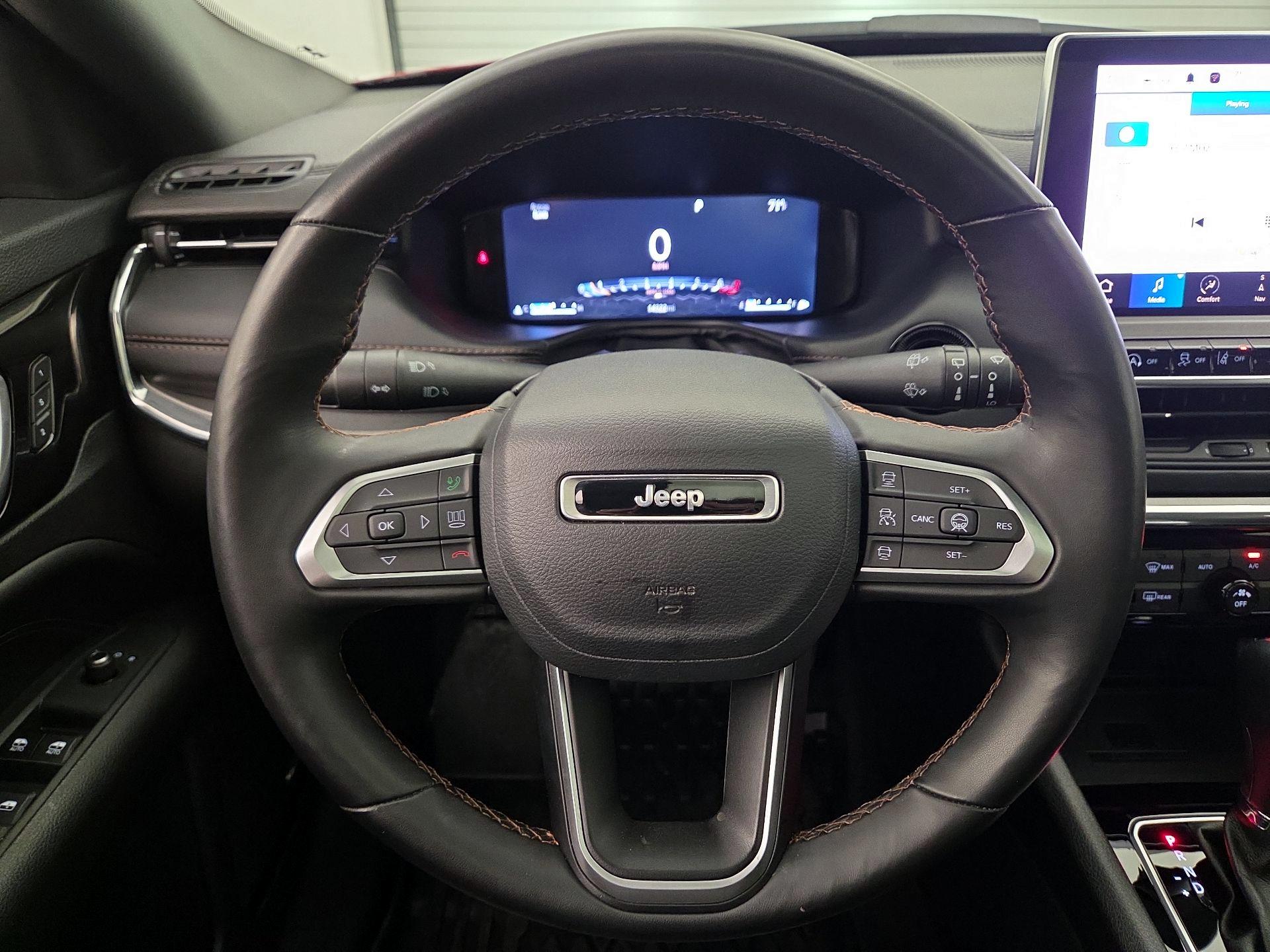 Thumbnail: 2022 Jeep Compass - 10
