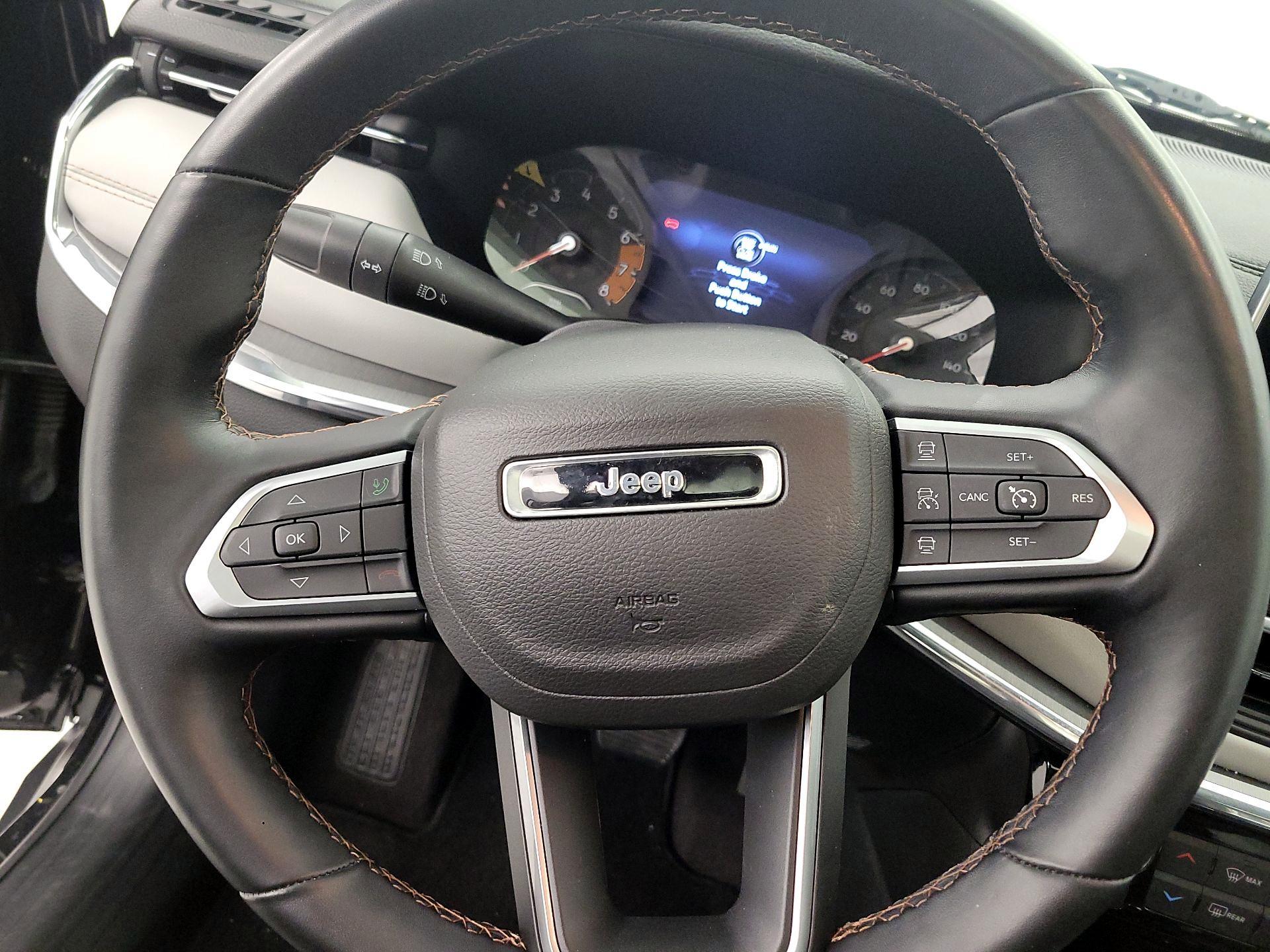 Thumbnail: 2022 Jeep Compass - 10