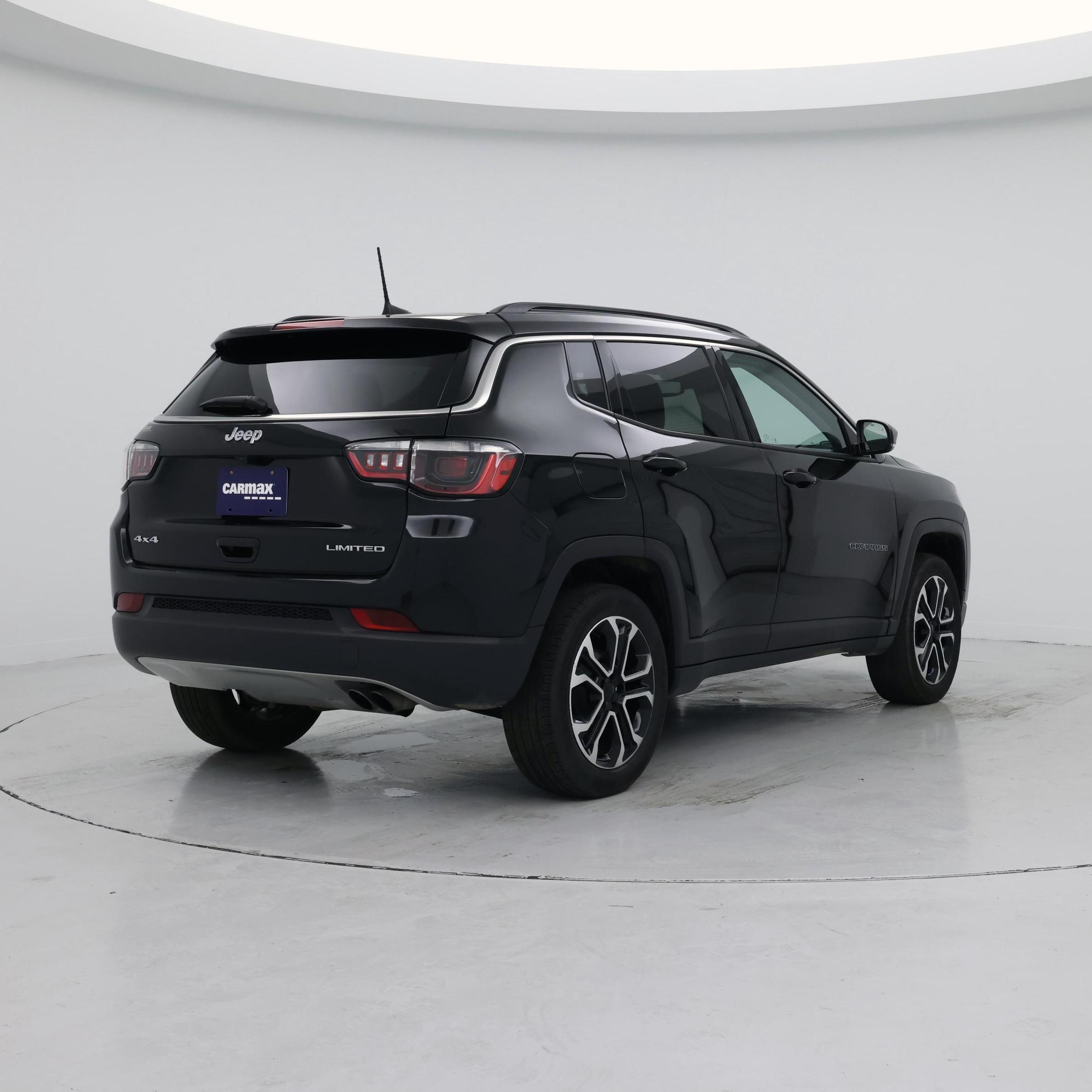 Thumbnail: 2022 Jeep Compass - 8