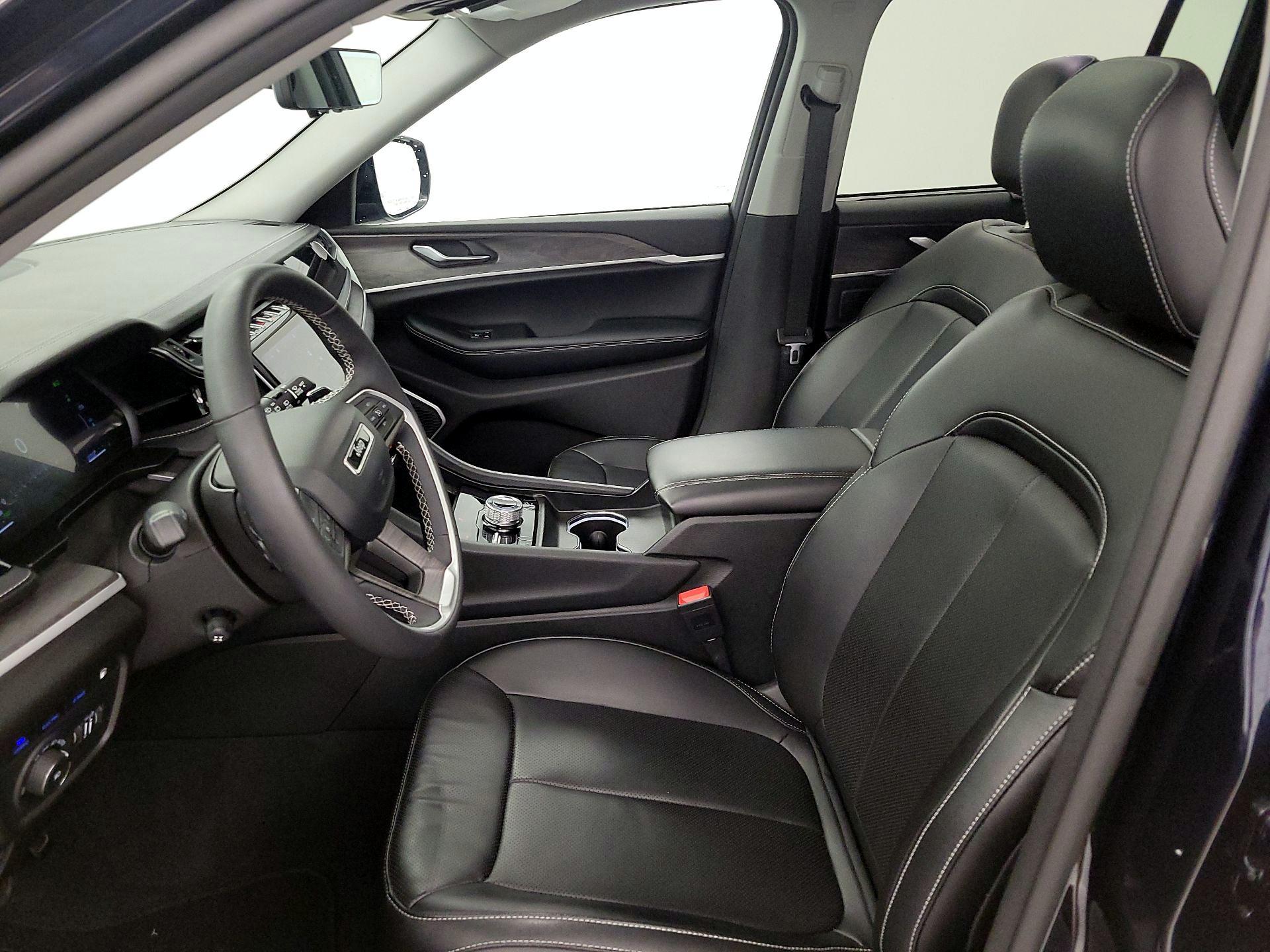 Thumbnail: 2024 Jeep Grand Cherokee - 11