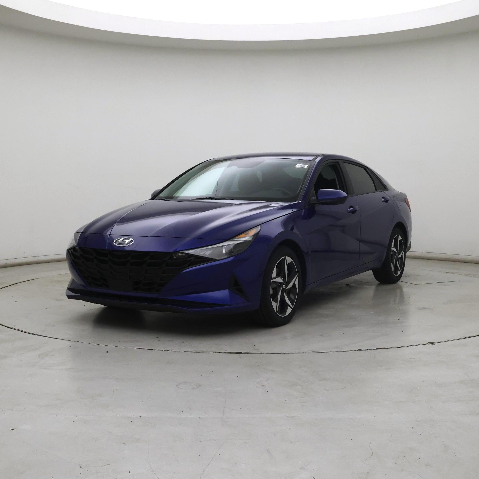 Thumbnail: 2023 Hyundai Elantra - 4