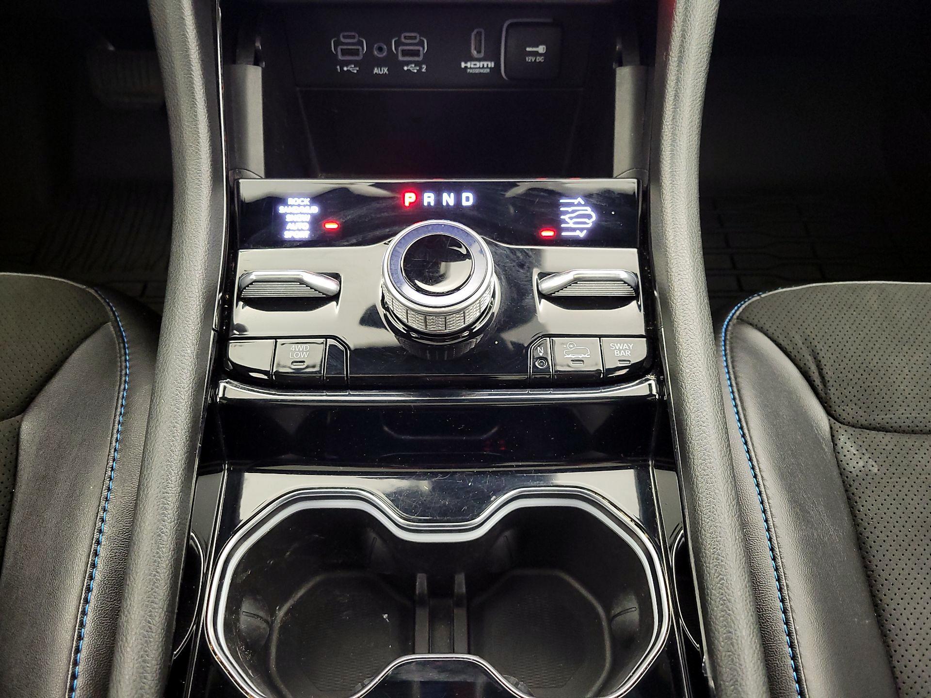 Thumbnail: 2023 Jeep Grand Cherokee - 18